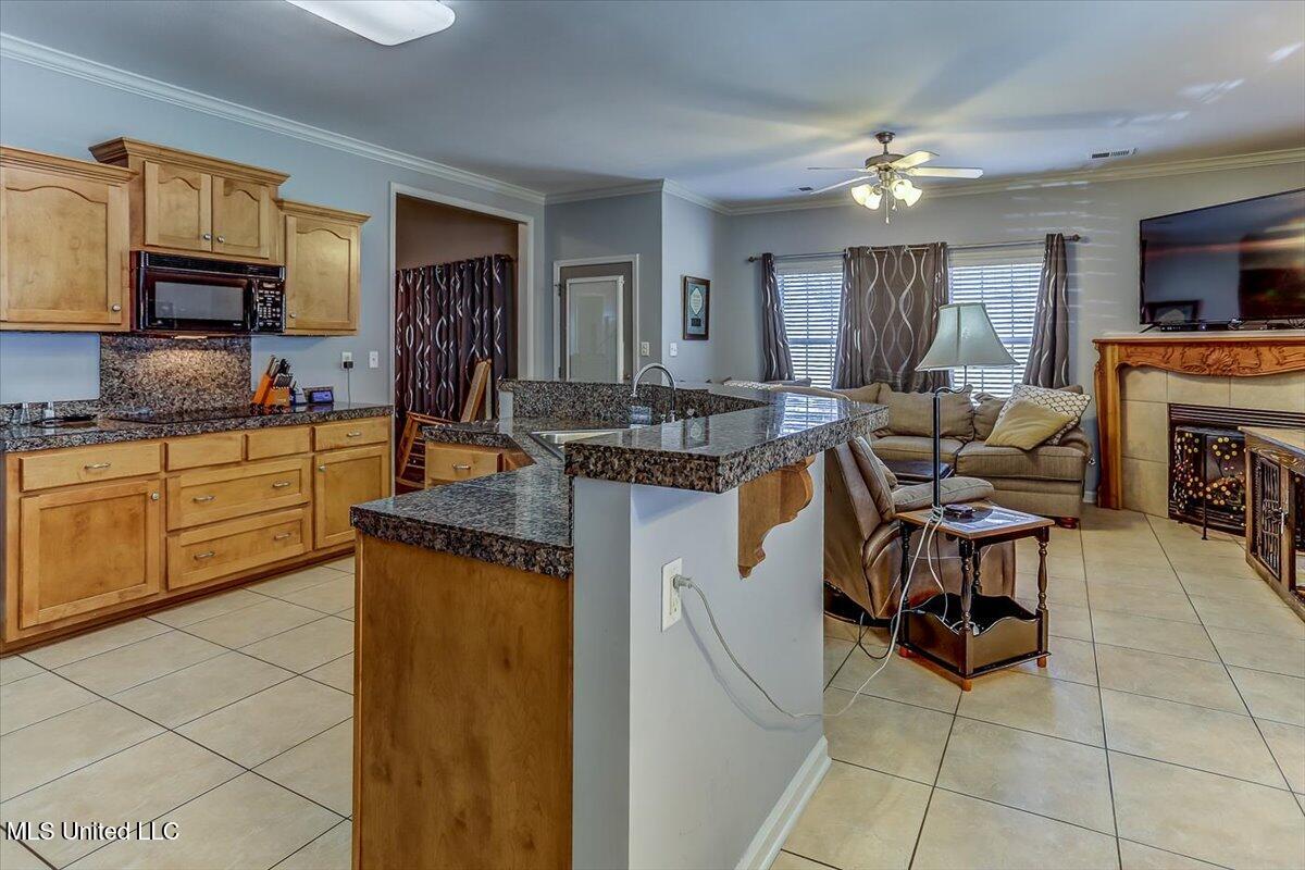 592 Rowan Oak Place, Hernando, Mississippi image 15