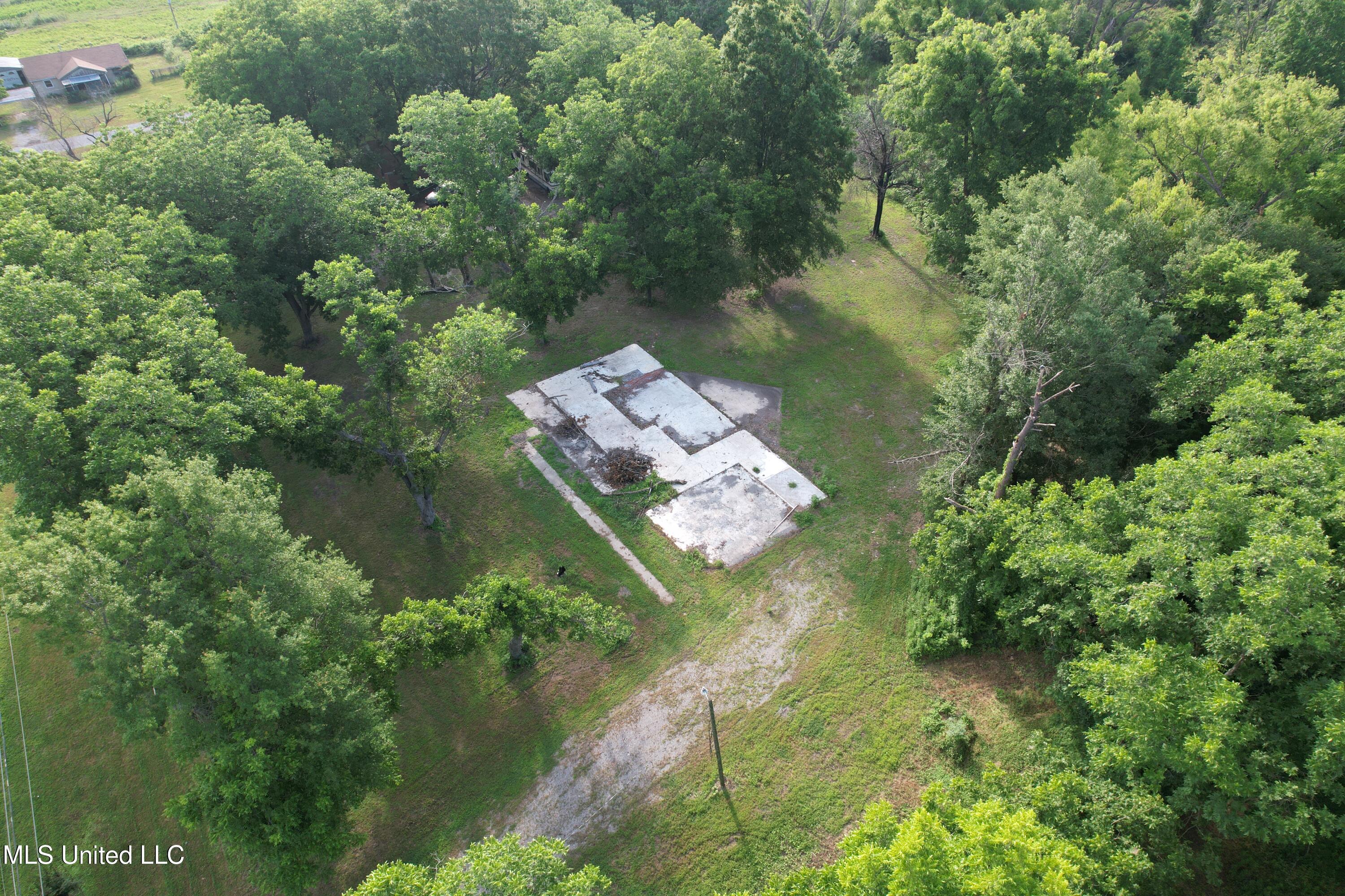 Windmill Road Road, Greenville, Mississippi image 7