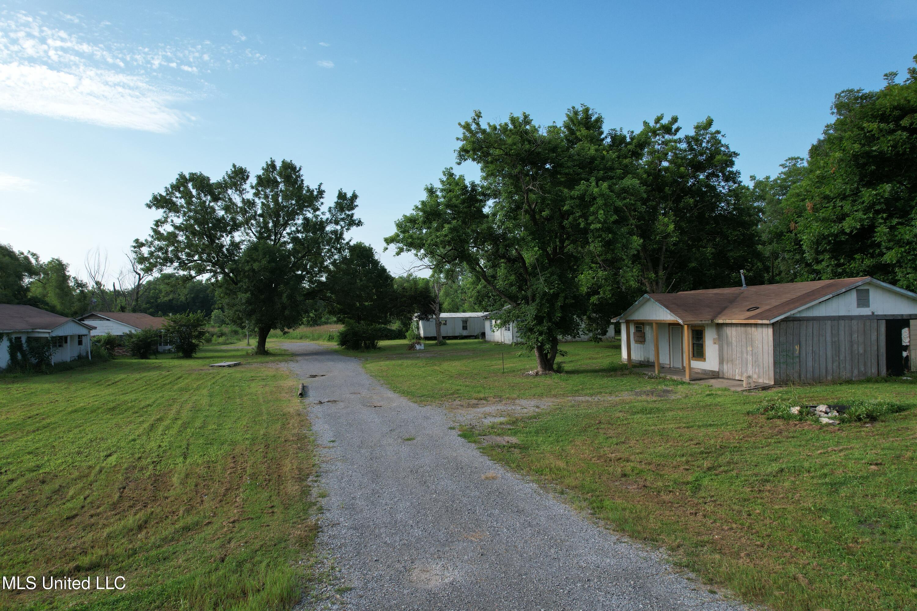 Windmill Road Road, Greenville, Mississippi image 6