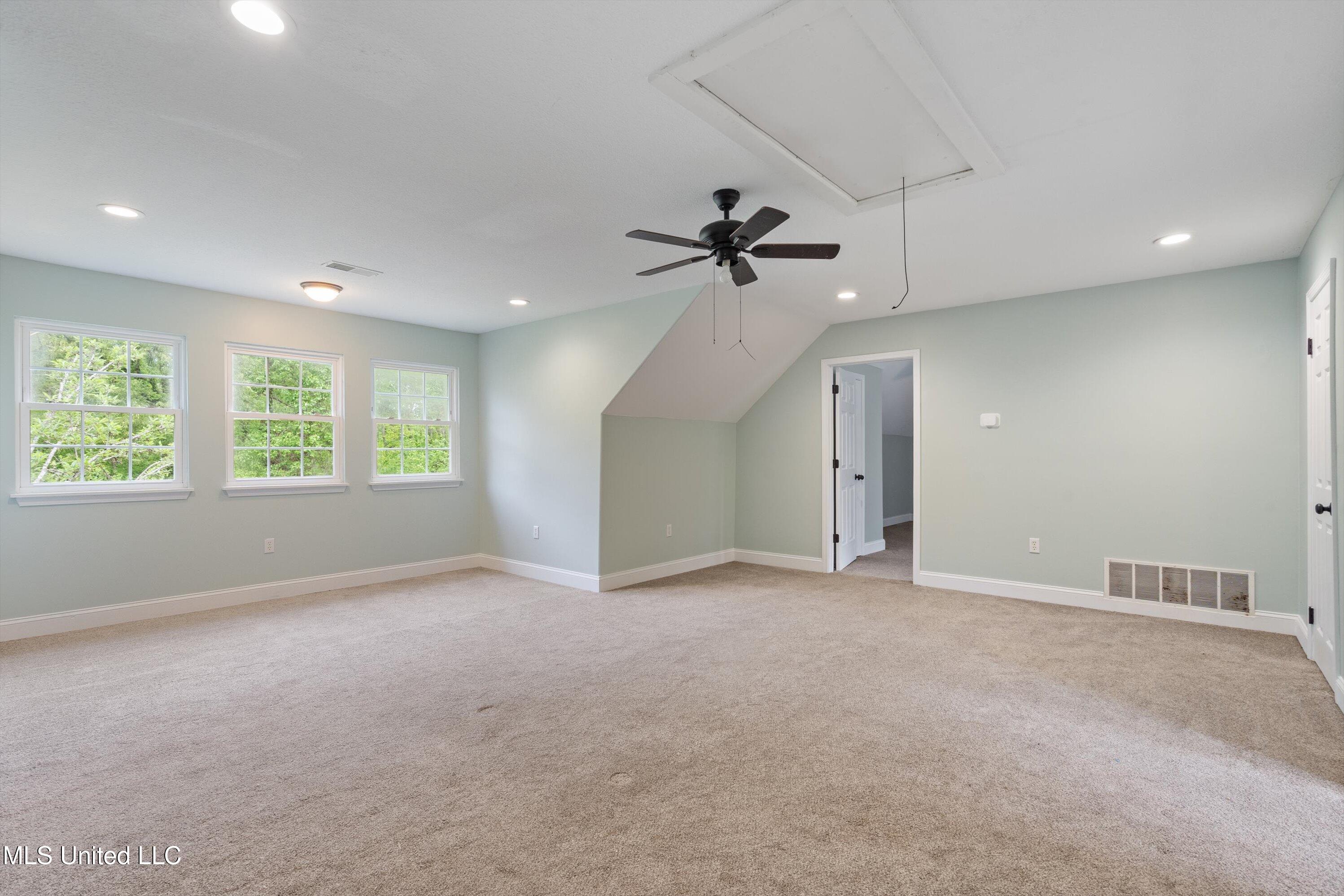 9640 Barbee Road, Hernando, Mississippi image 23