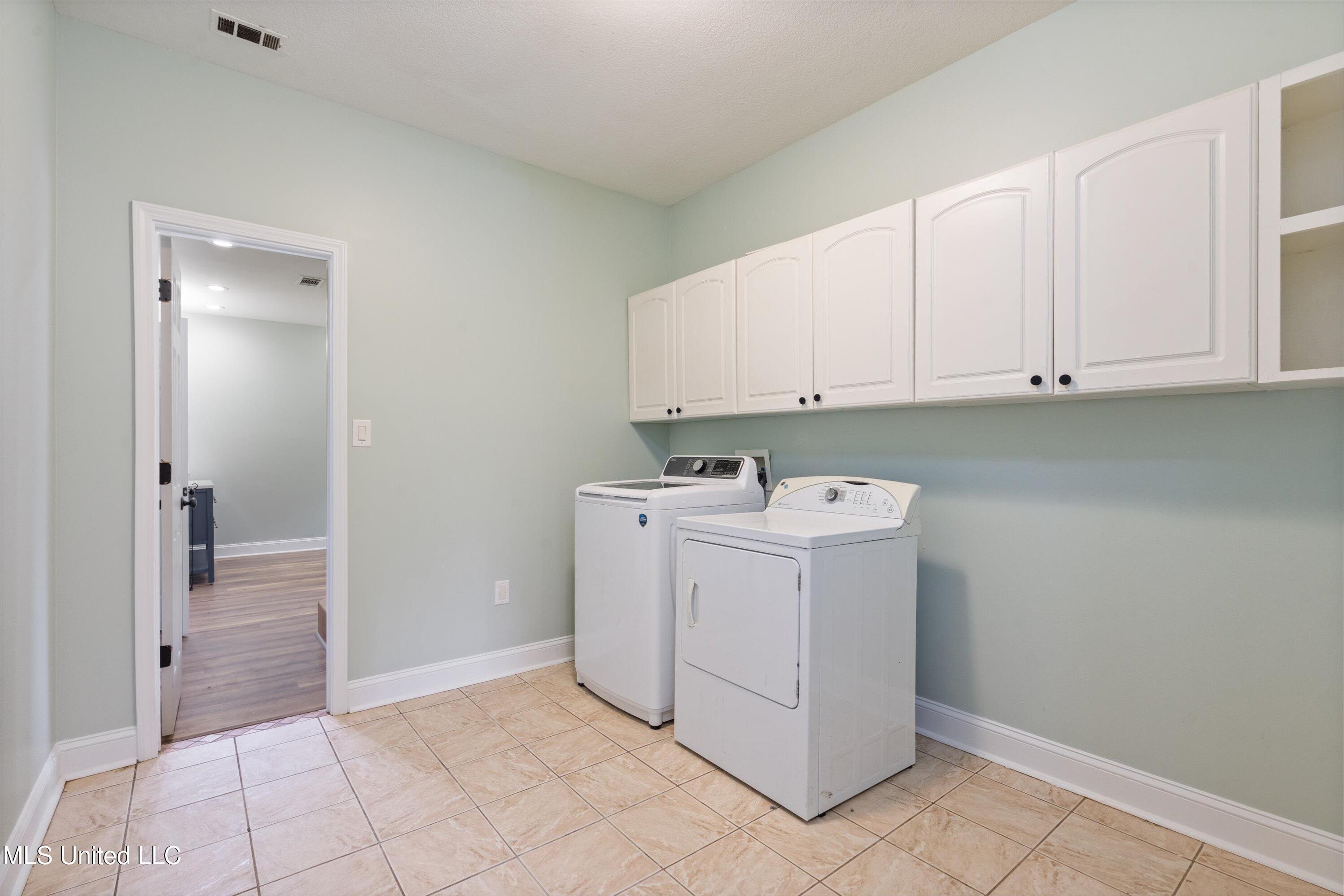 9640 Barbee Road, Hernando, Mississippi image 15