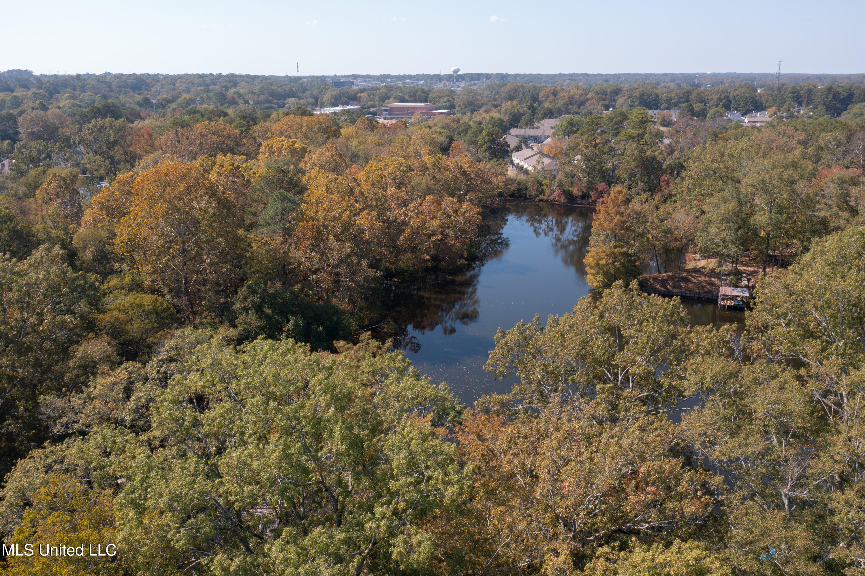5024 Riverwood Circle, Jackson, Mississippi image 39