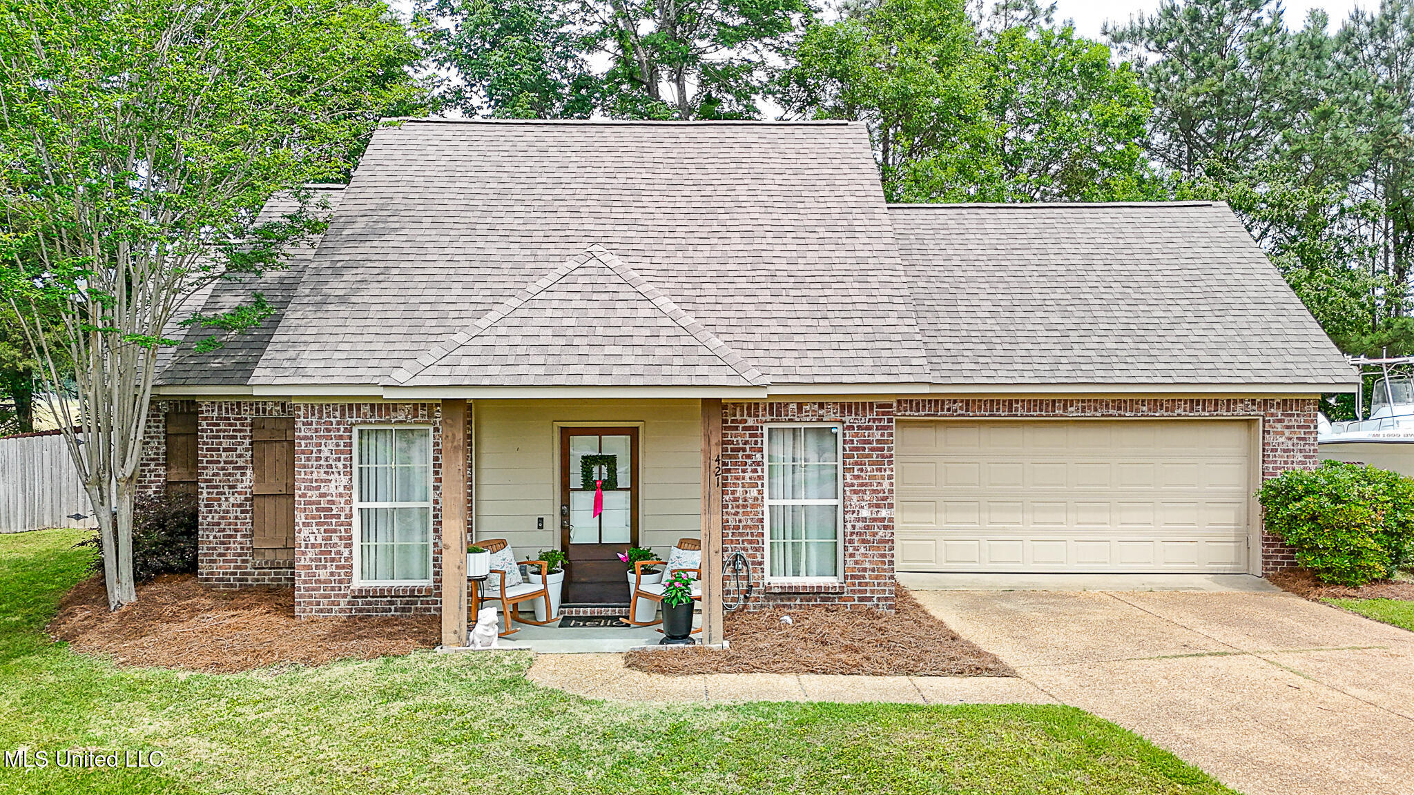 421 Oak Bend, Brandon, Mississippi image 1