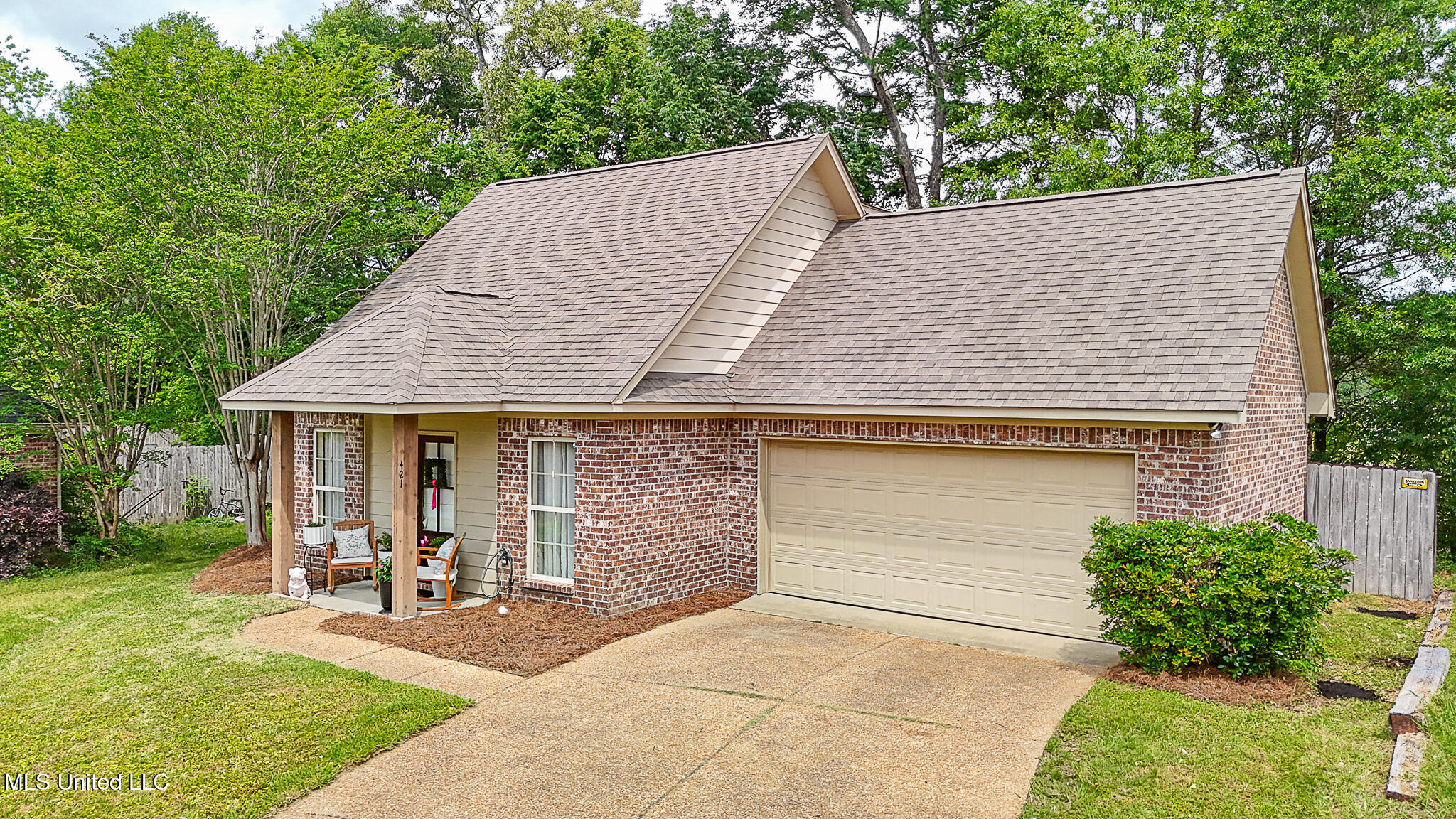 421 Oak Bend, Brandon, Mississippi image 2