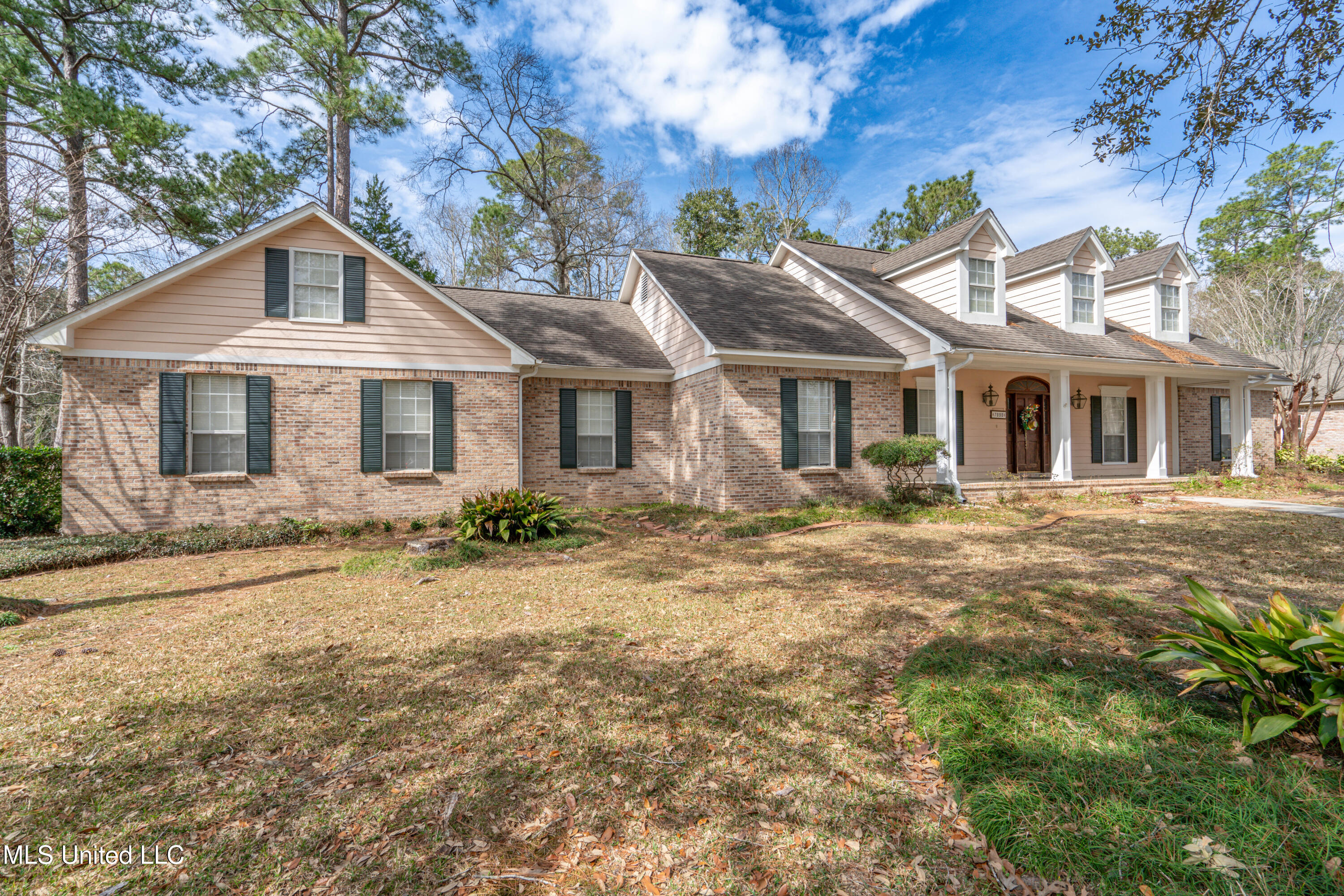 7898 Hilo Way, Diamondhead, Mississippi image 1