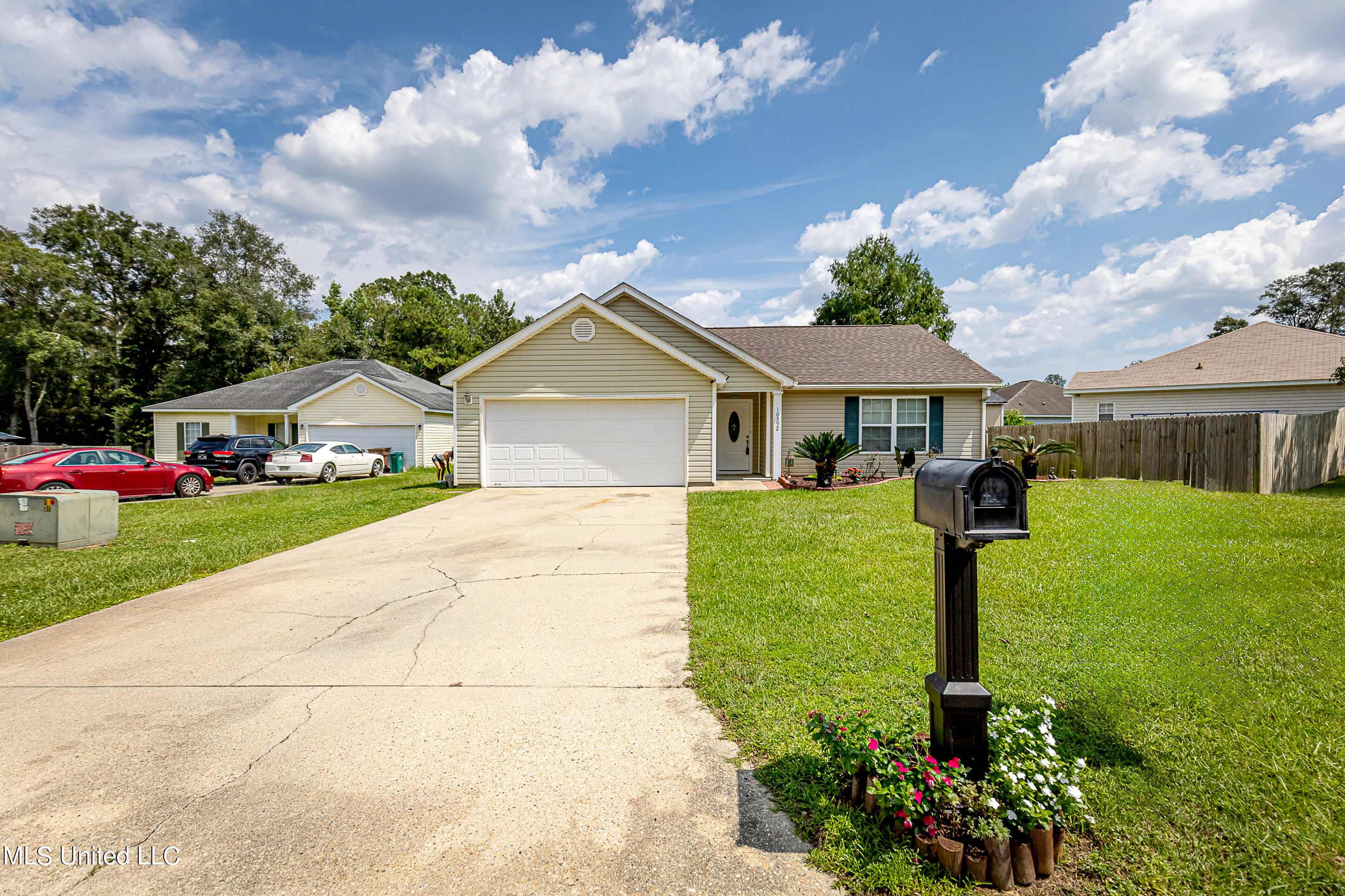 16392 Clearwater Circle, Gulfport, Mississippi image 3