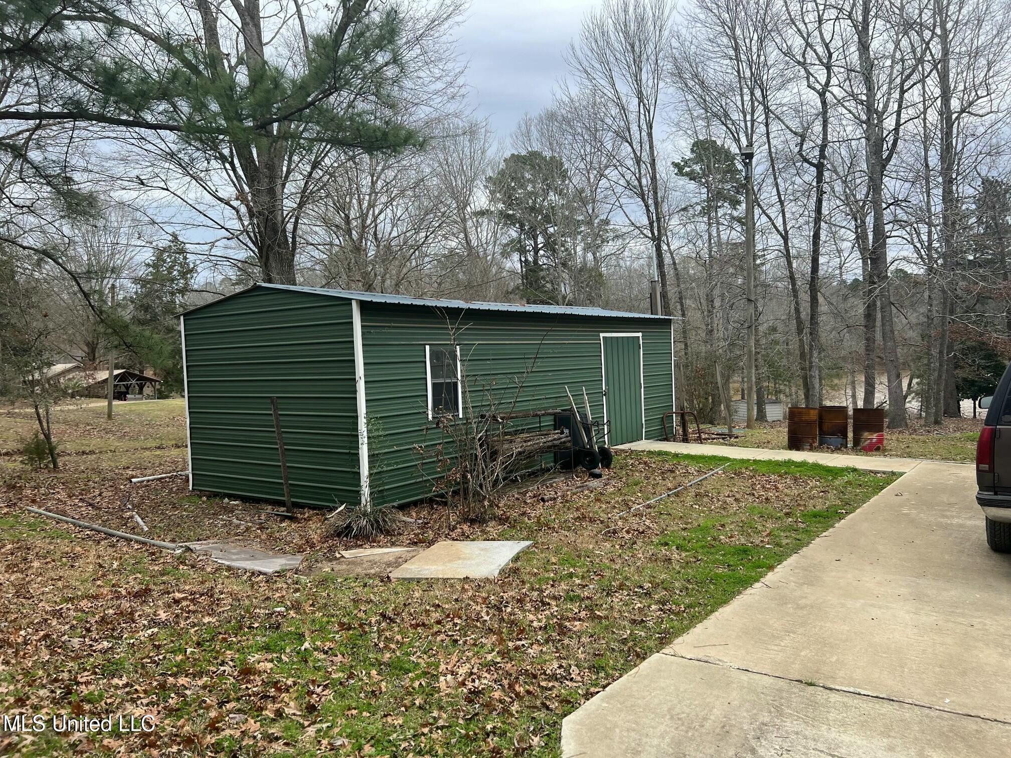 83 Black Bear Road, Natchez, Mississippi image 3