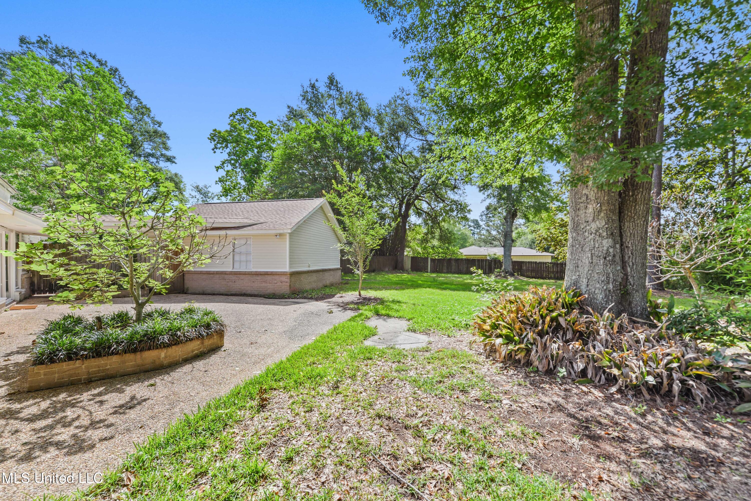 105 Laurie Court, Ocean Springs, Mississippi image 23
