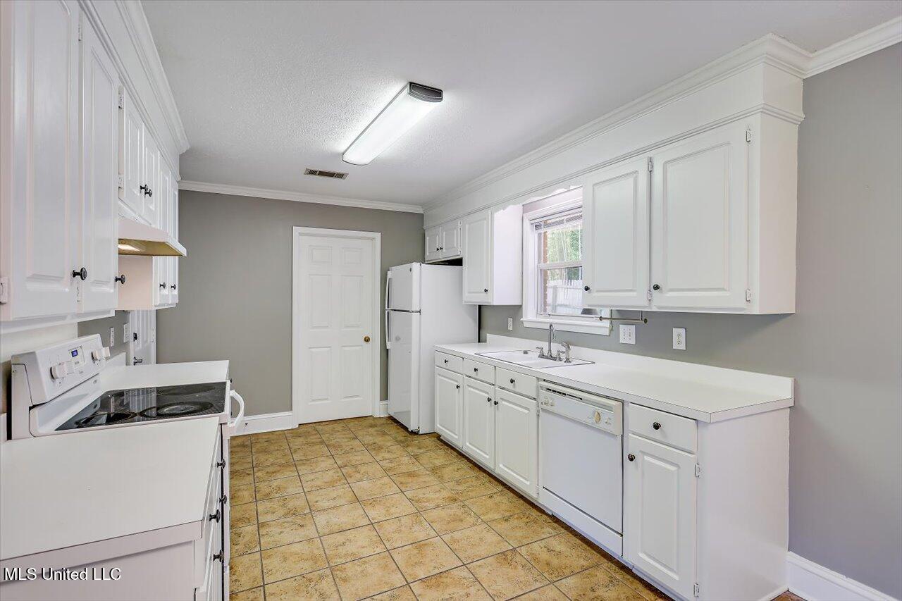 128 Chestnut Drive, Brandon, Mississippi image 10