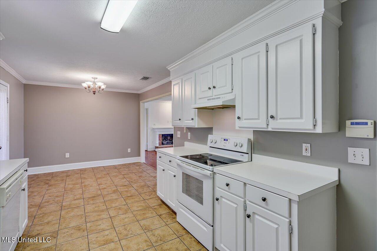 128 Chestnut Drive, Brandon, Mississippi image 13