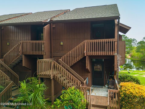 Condo For Sale - 201 Lakeside Villa<br/> Diamondhead, MS 39525
