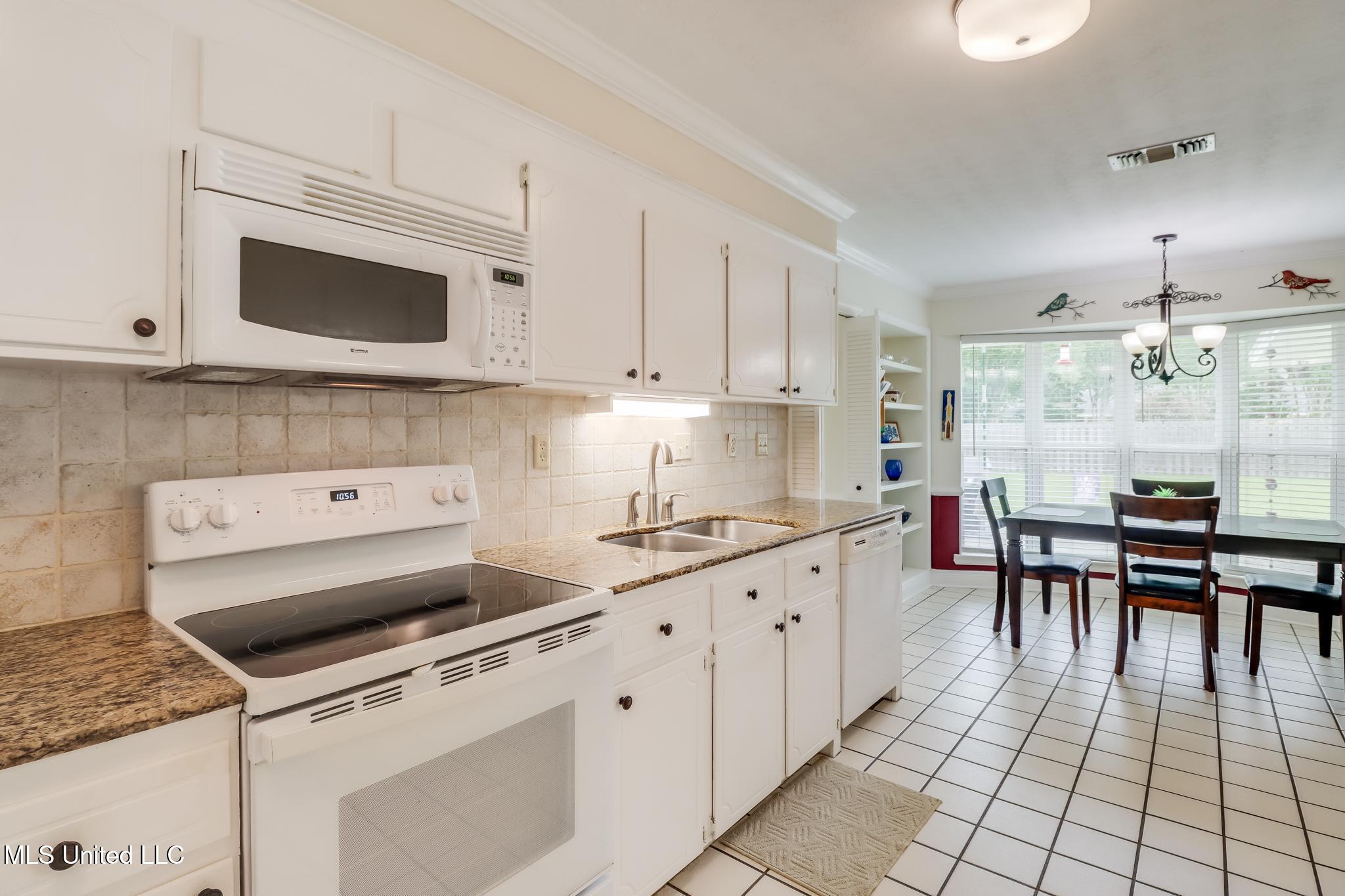 1 Partridge Place, Long Beach, Mississippi image 11