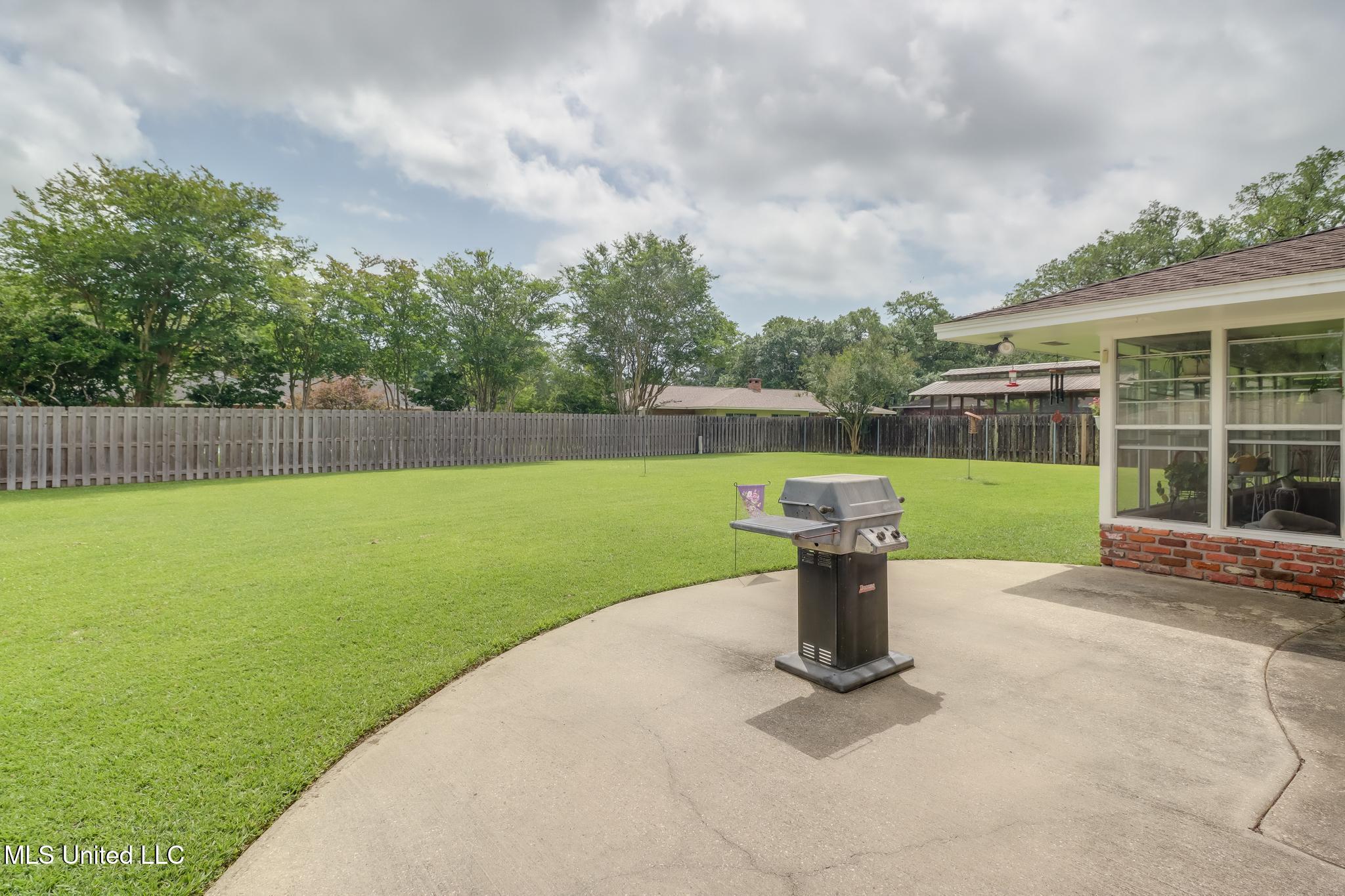 1 Partridge Place, Long Beach, Mississippi image 32