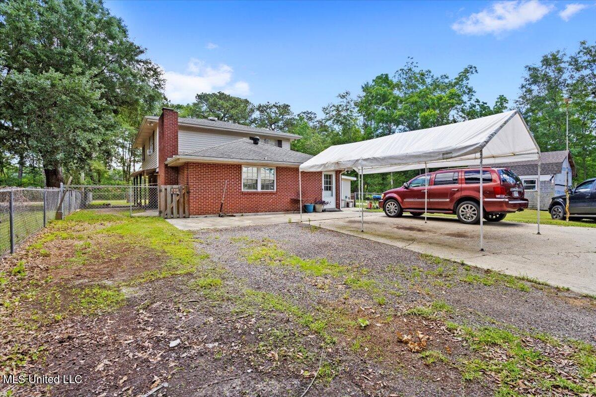 6005 Cypress Drive, Kiln, Mississippi image 37