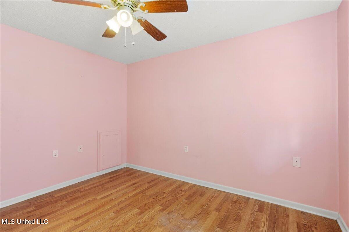 6005 Cypress Drive, Kiln, Mississippi image 25
