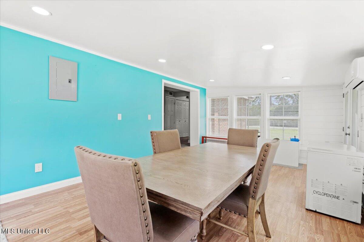 6005 Cypress Drive, Kiln, Mississippi image 21