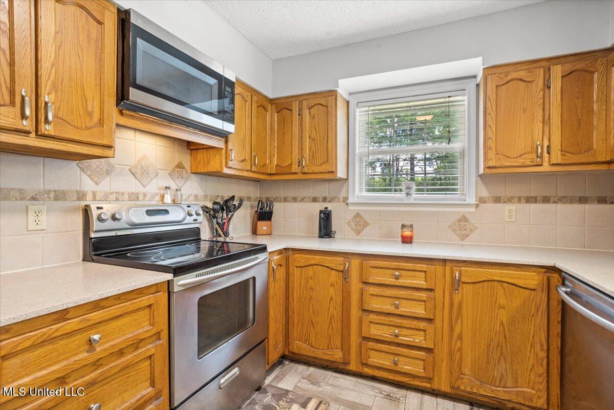 6005 Cypress Drive, Kiln, Mississippi image 17