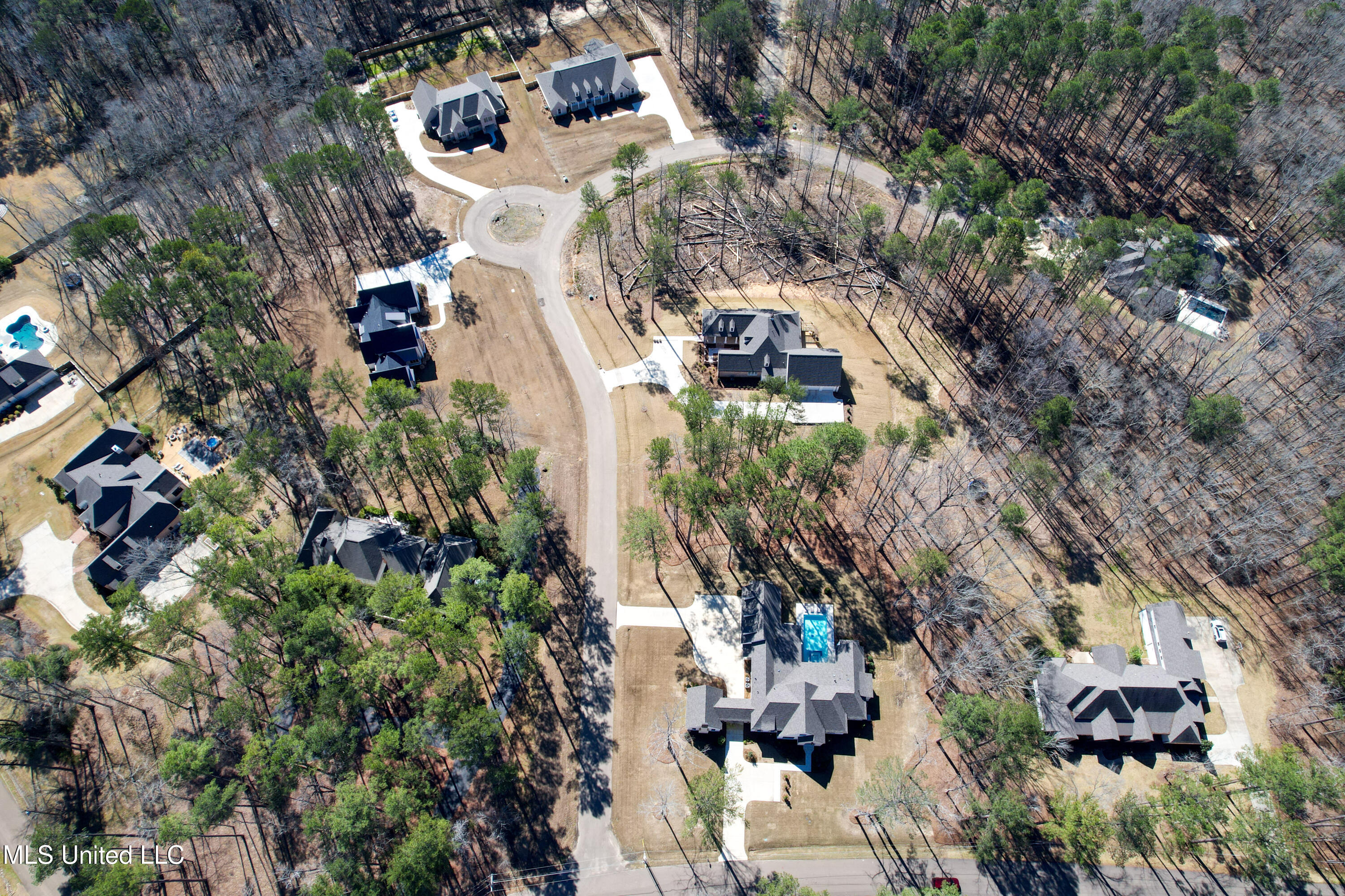 Brookhollow Court, Flowood, Mississippi image 12