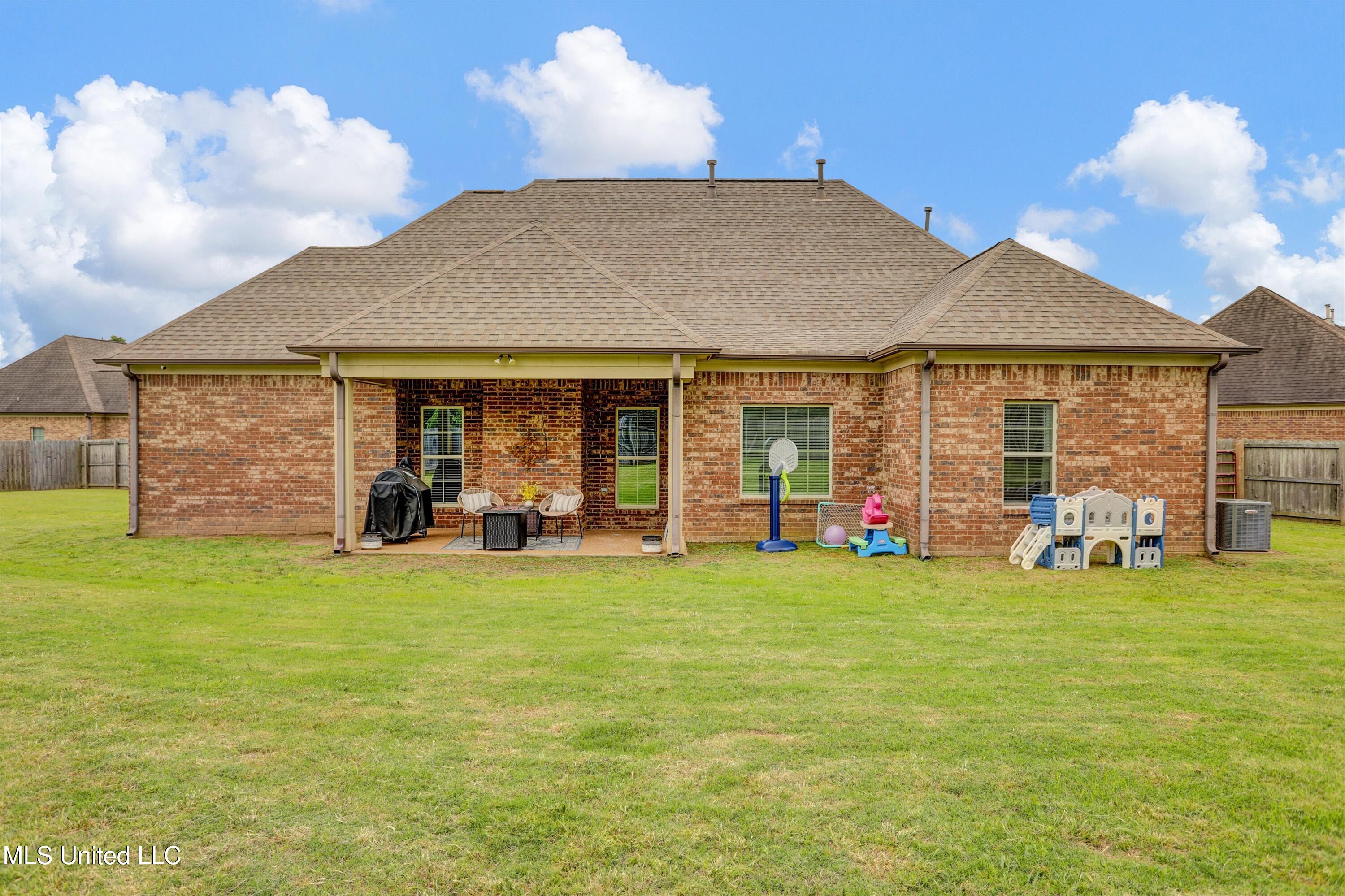 4813 Rosepetal Cove, Southaven, Mississippi image 30
