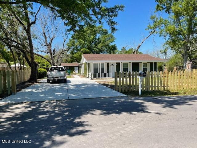 2817 49th Avenue, Gulfport, Mississippi image 1