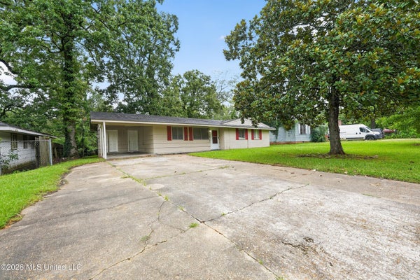 133 QUEEN VICTORIA LN, JACKSON, MS 39209 - Image d7e6e8a742d5b344bdfbfd8a4f2d5ad0/577456820