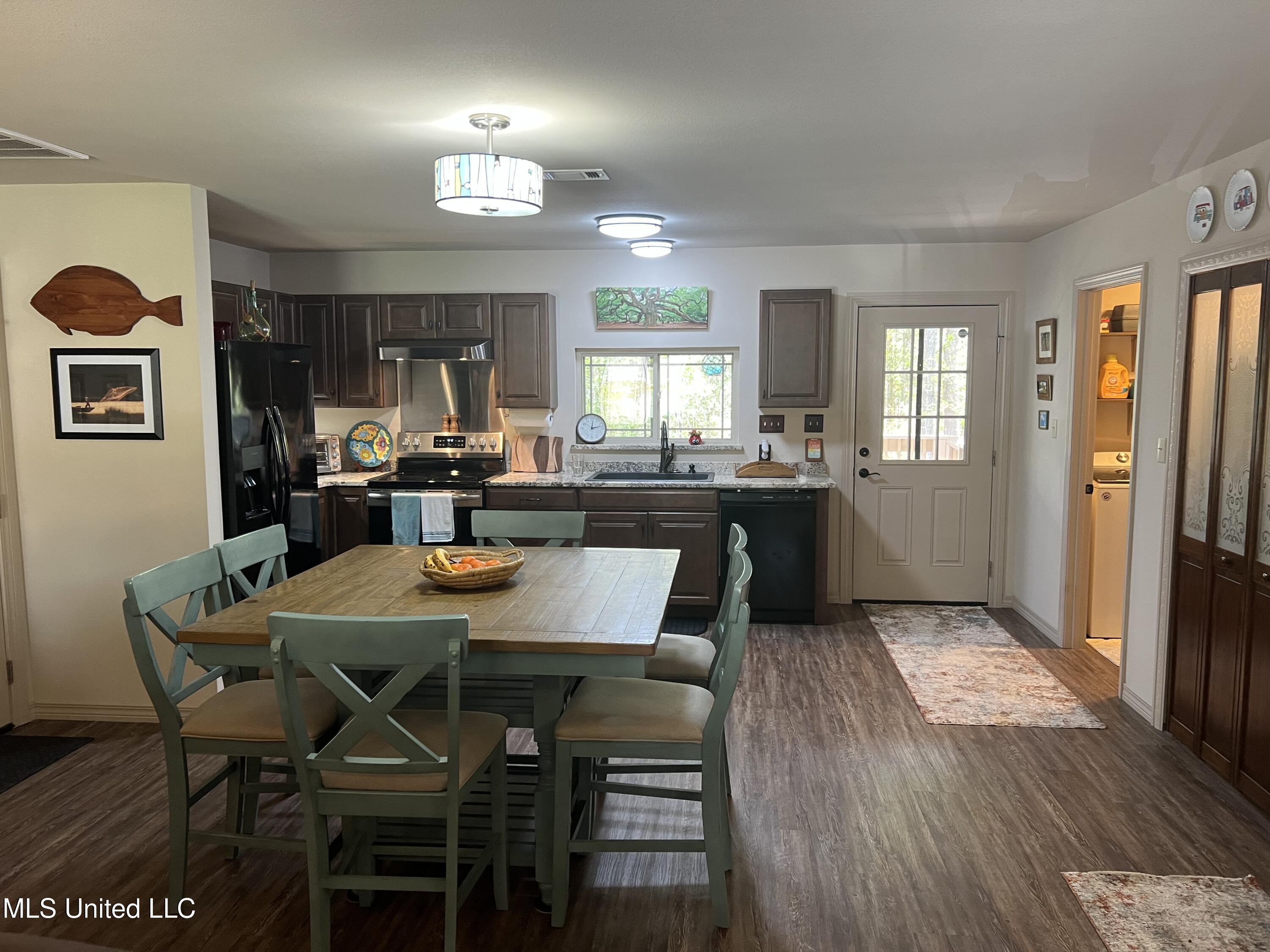 1020 Margaret Street, Ocean Springs, Mississippi image 40
