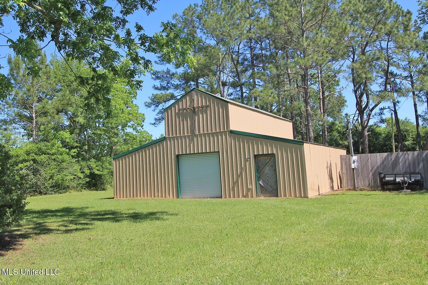1212 Highway 612, Lucedale, Mississippi image 2