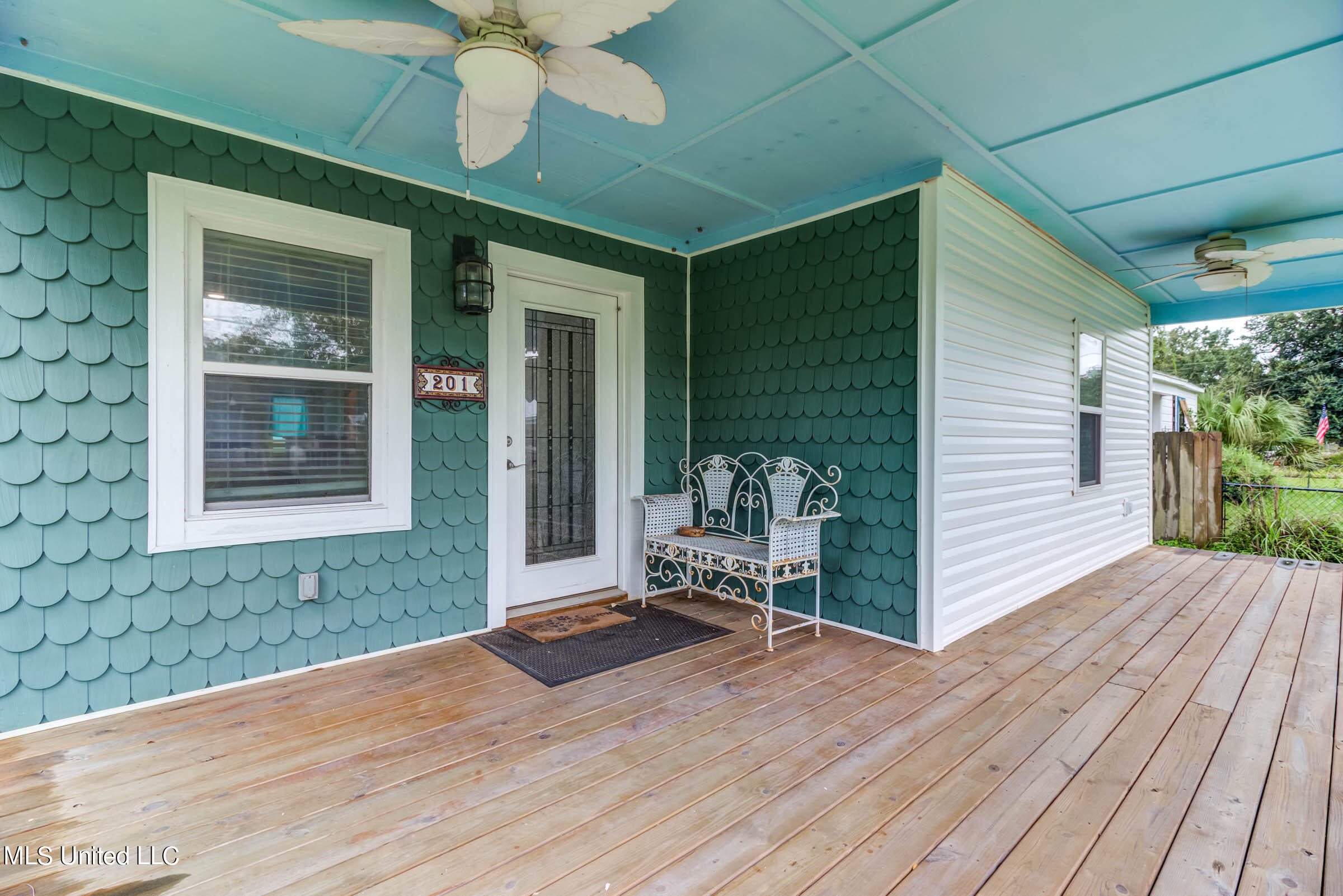 201 S Nicholson Avenue, Long Beach, Mississippi image 3