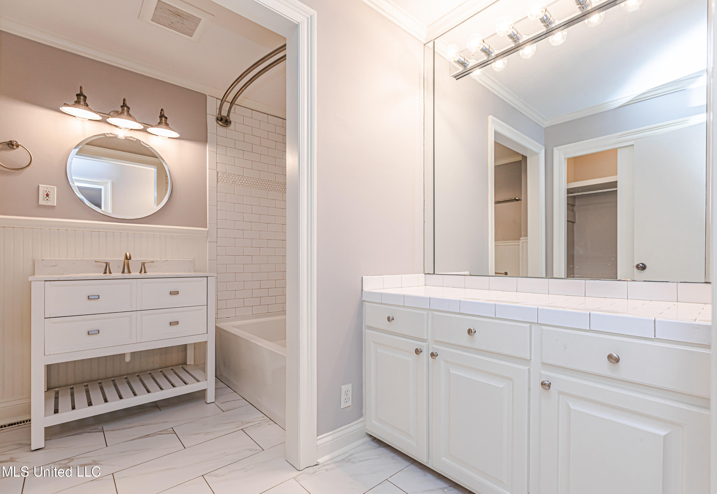 Jackson, Mississippi 39211, United States, 3 Bedrooms Bedrooms, ,3 BathroomsBathrooms,Residential,Pending,74335