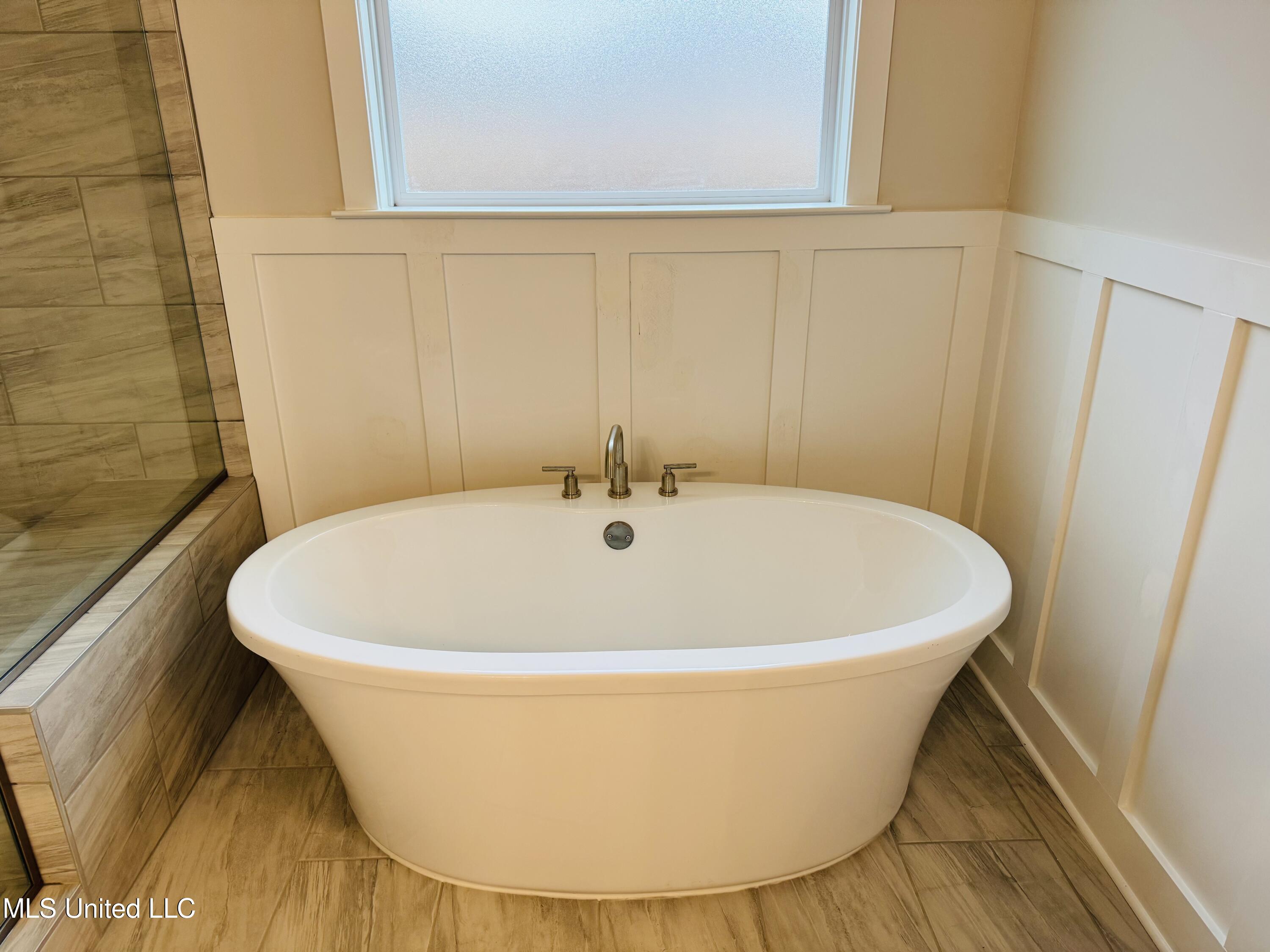 9565 Mcelroy Farms Drive, Olive Branch, Mississippi image 18