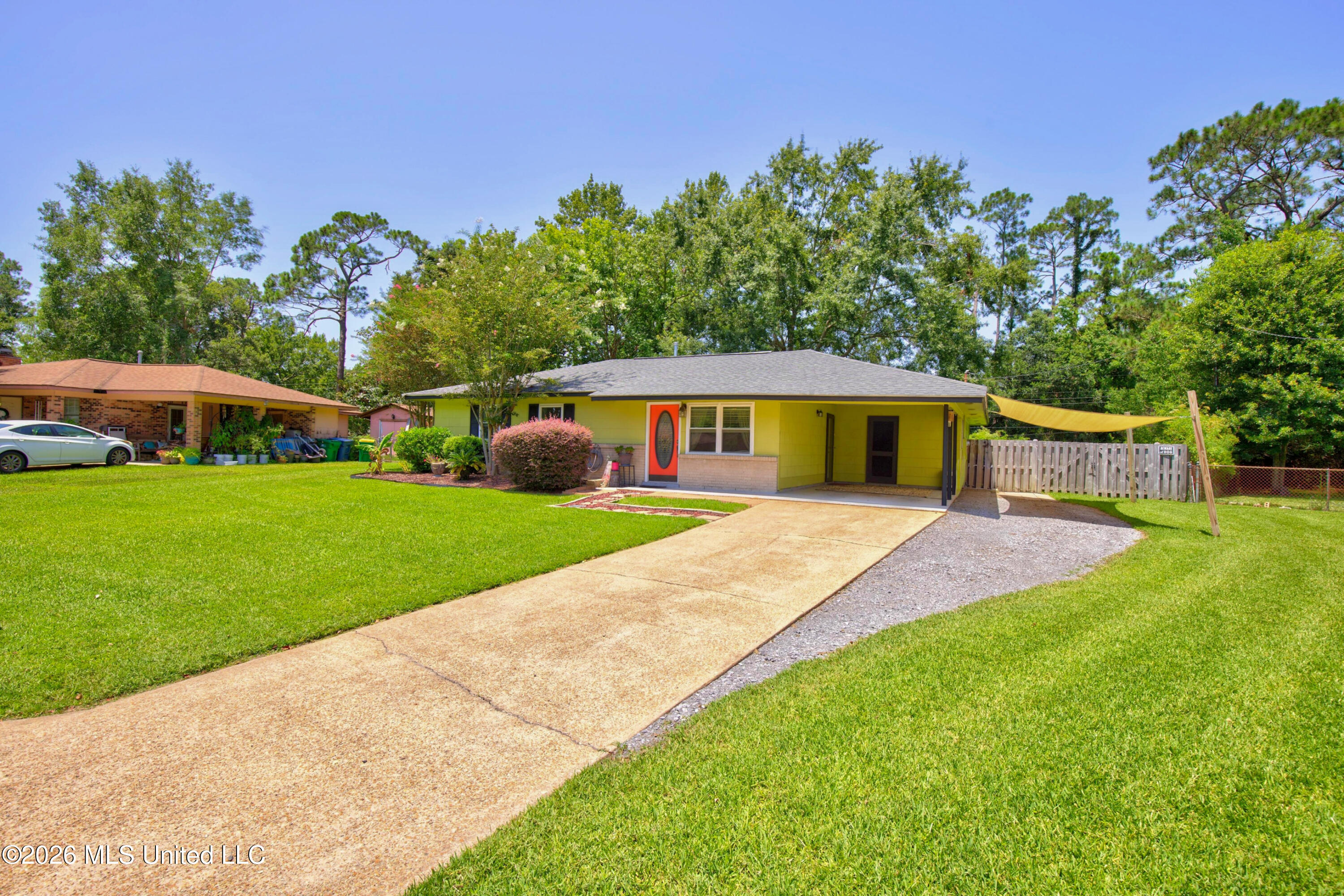 6660 Balboa Circle - Photo 4