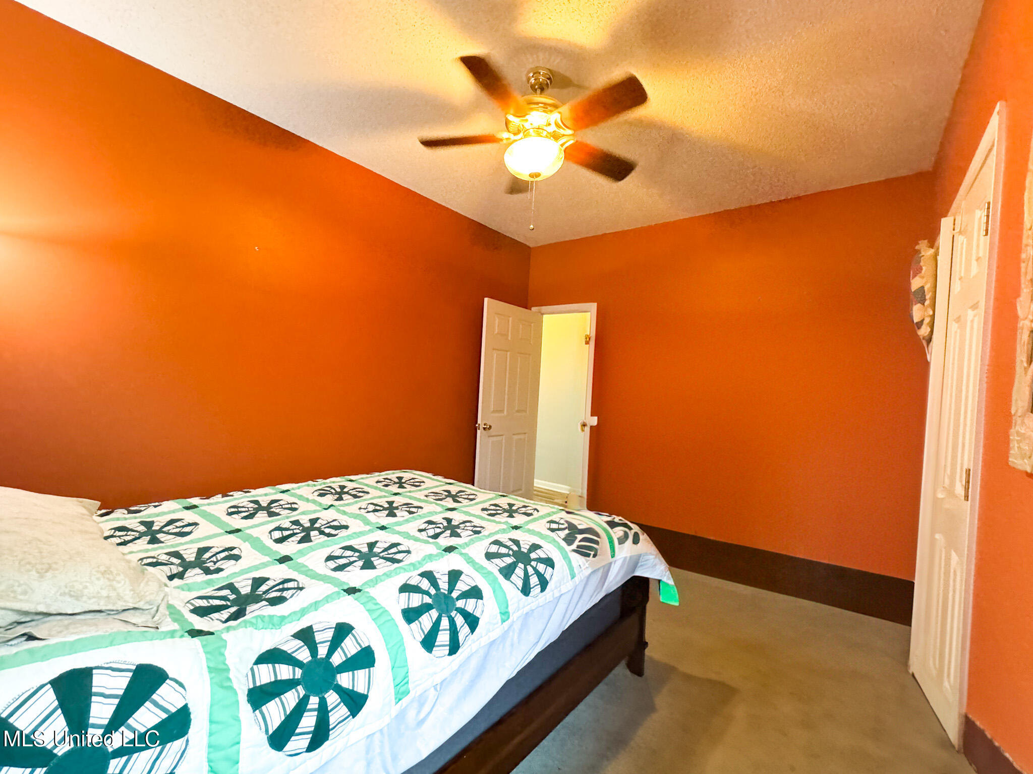 13133 Braybourne Cove Cove, Olive Branch, Mississippi image 28