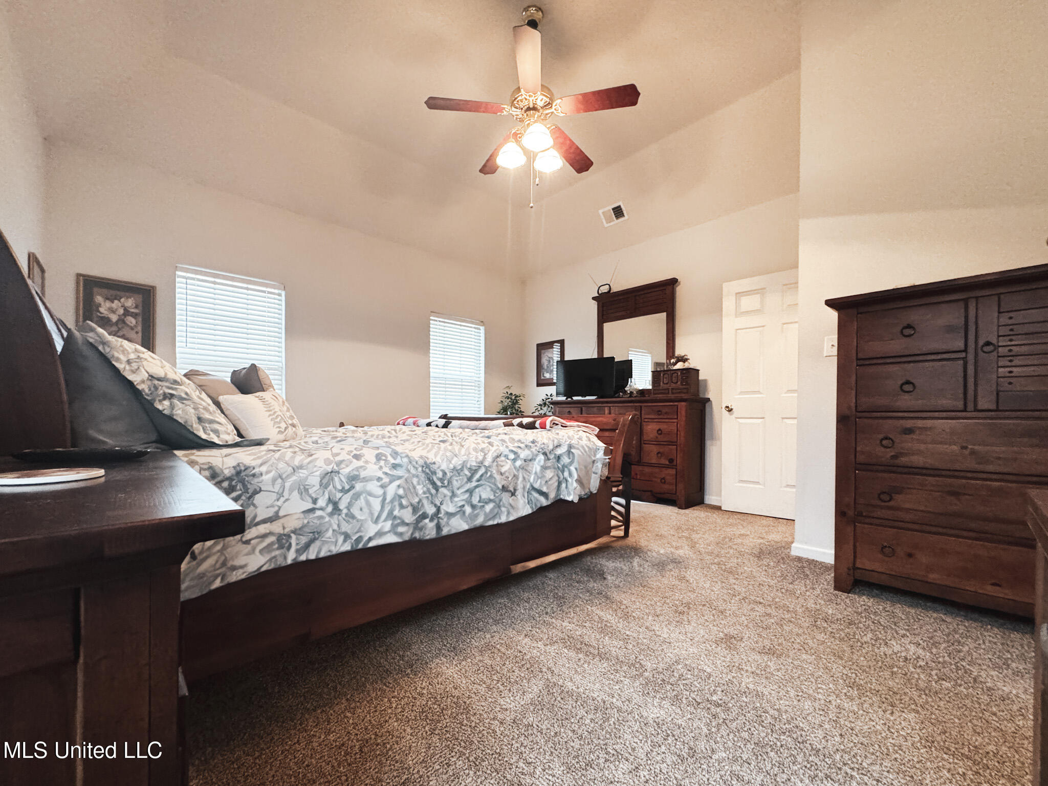 13133 Braybourne Cove Cove, Olive Branch, Mississippi image 25