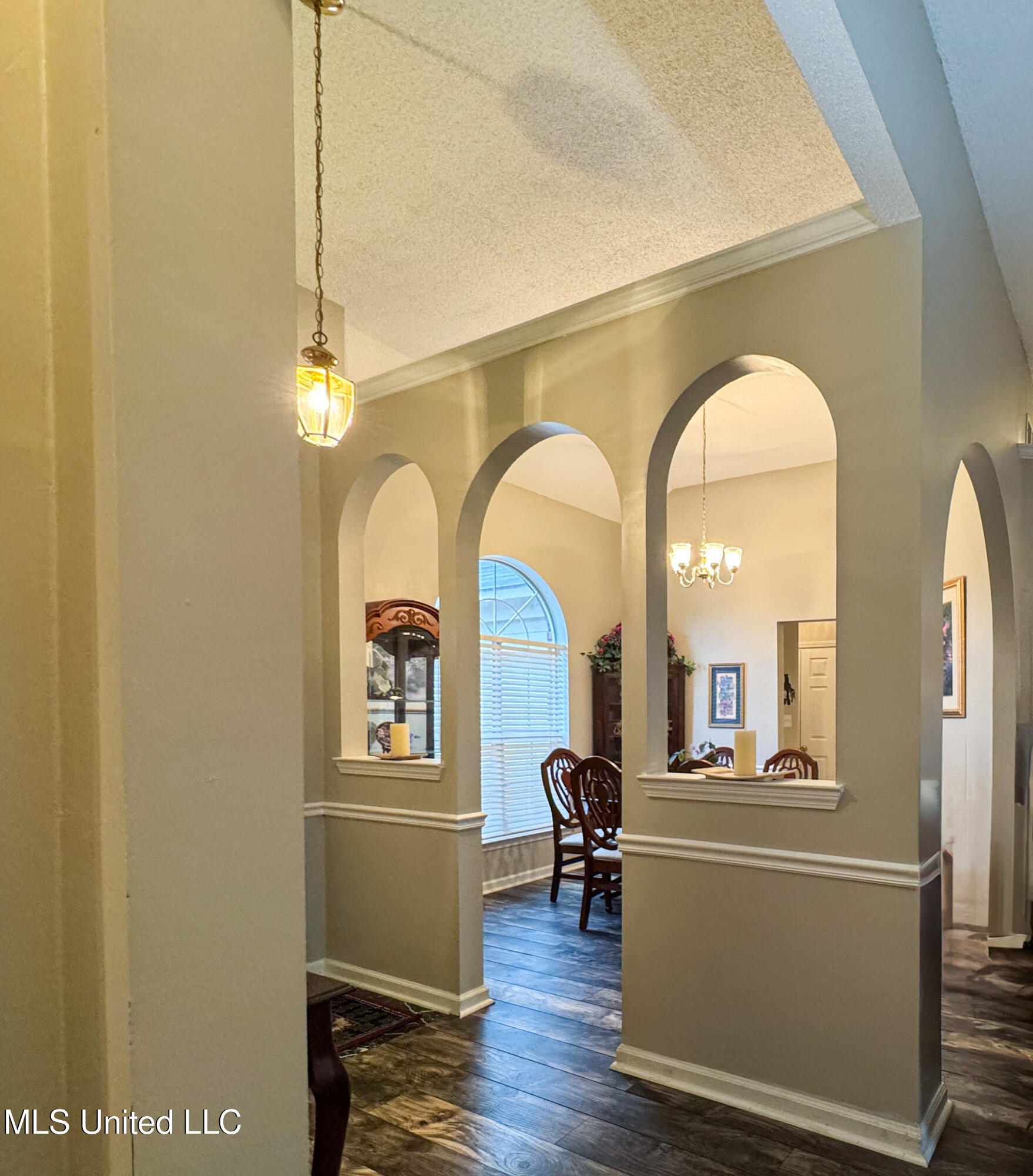 13133 Braybourne Cove Cove, Olive Branch, Mississippi image 11