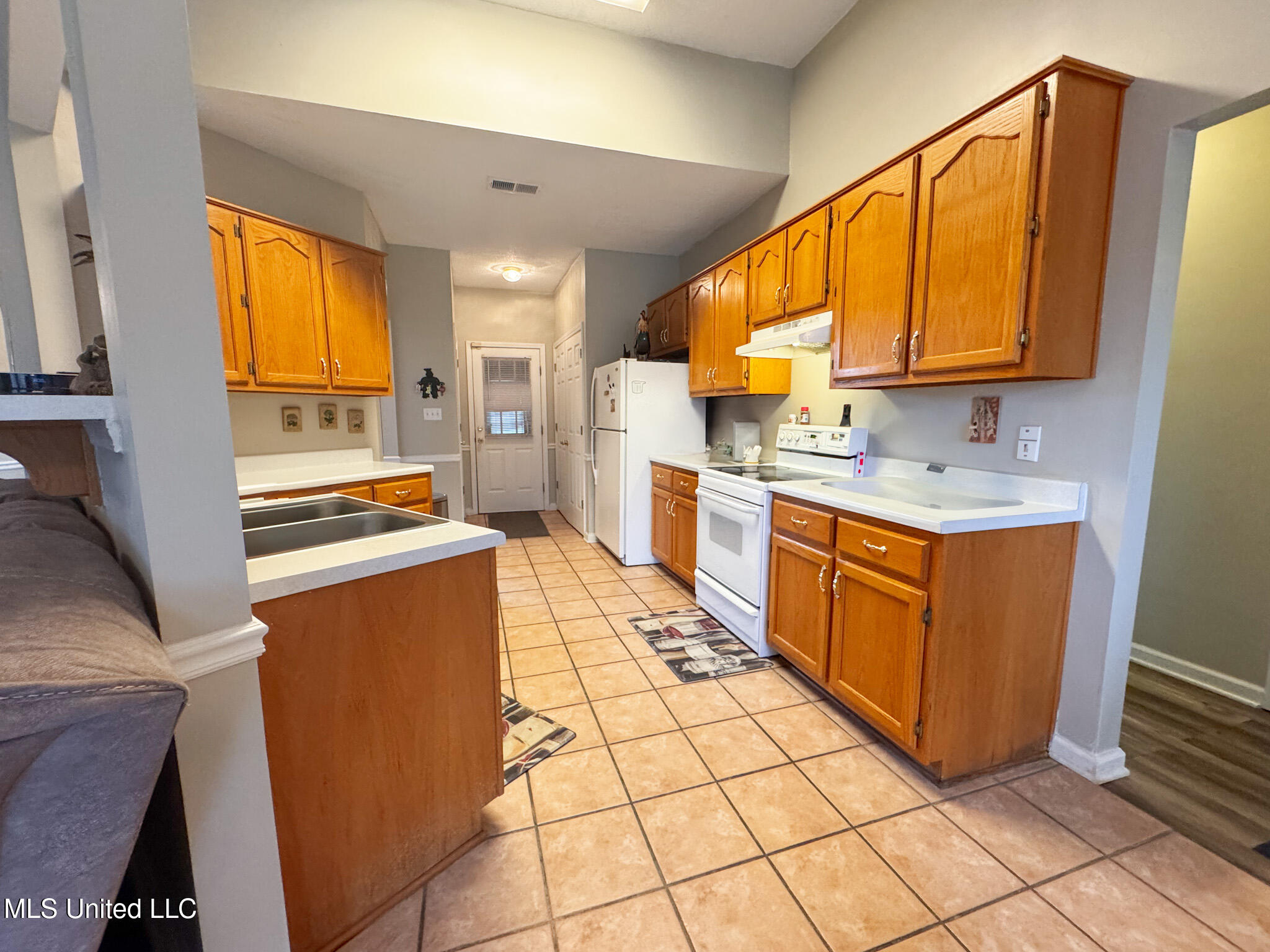13133 Braybourne Cove Cove, Olive Branch, Mississippi image 20