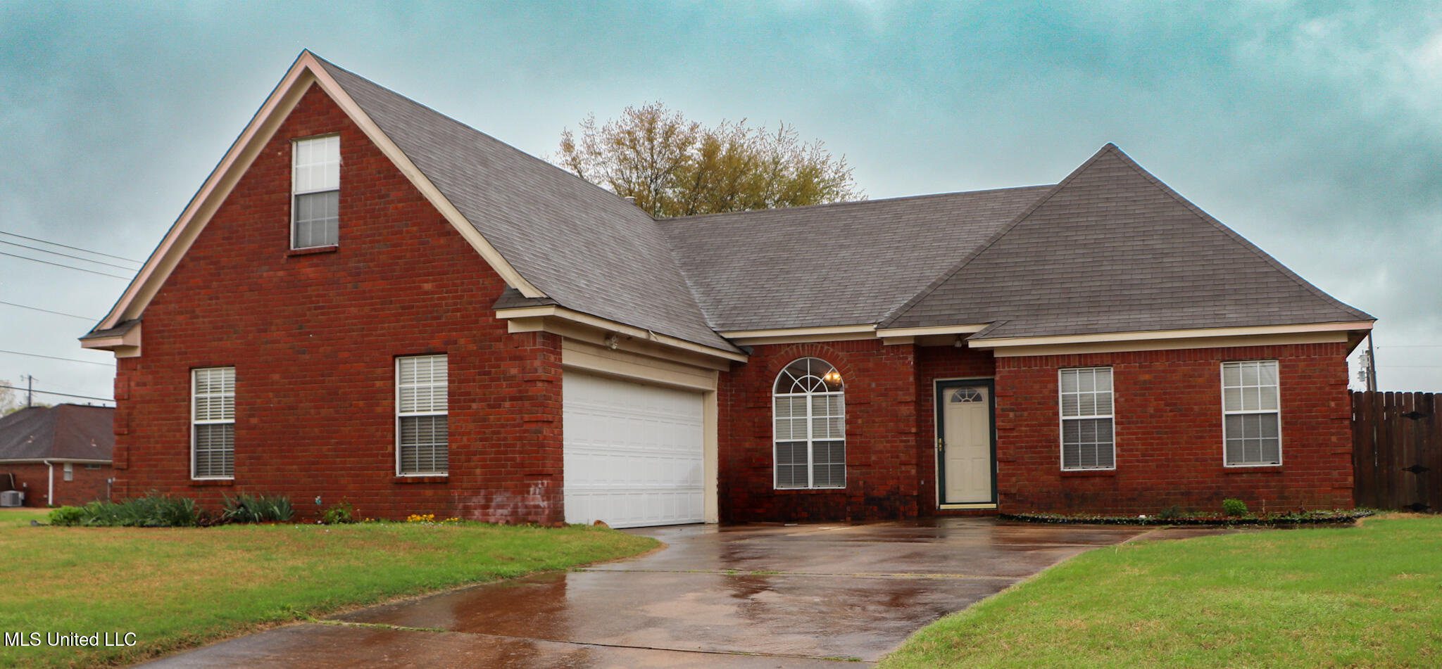 13133 Braybourne Cove Cove, Olive Branch, Mississippi image 2
