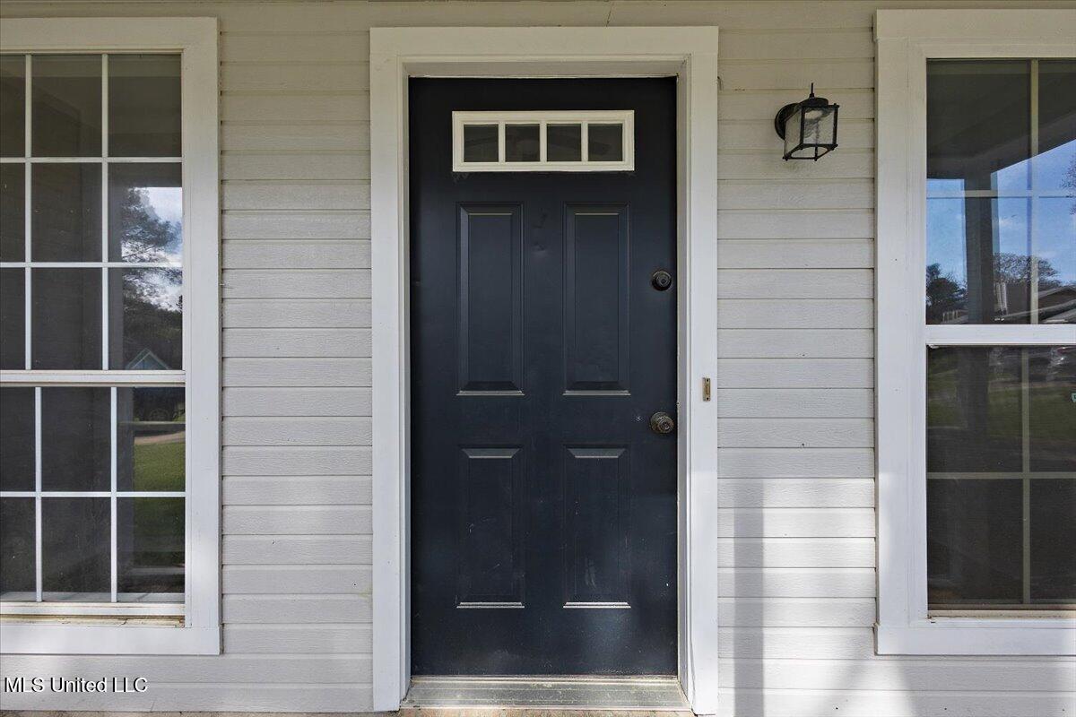 628 David Cove, Jackson, Mississippi image 5