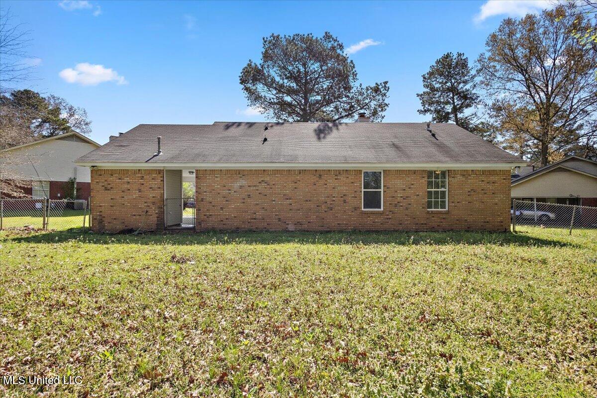 628 David Cove, Jackson, Mississippi image 25