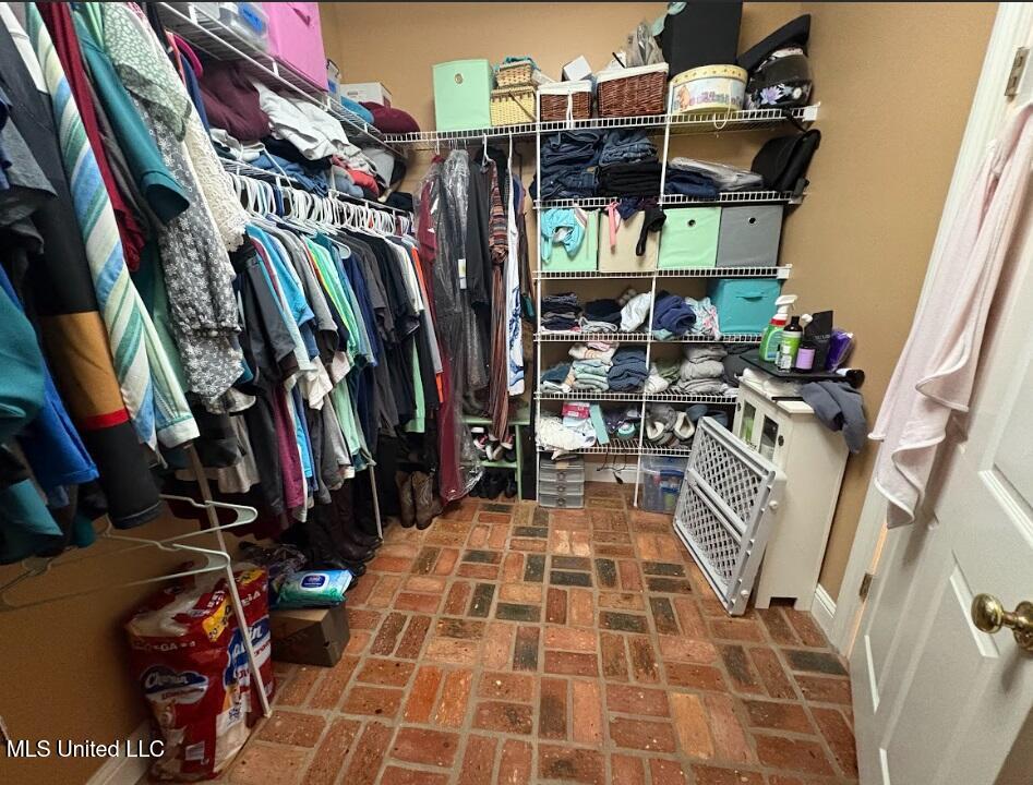 1216 Dr Campbell Drive, Wiggins, Mississippi image 33