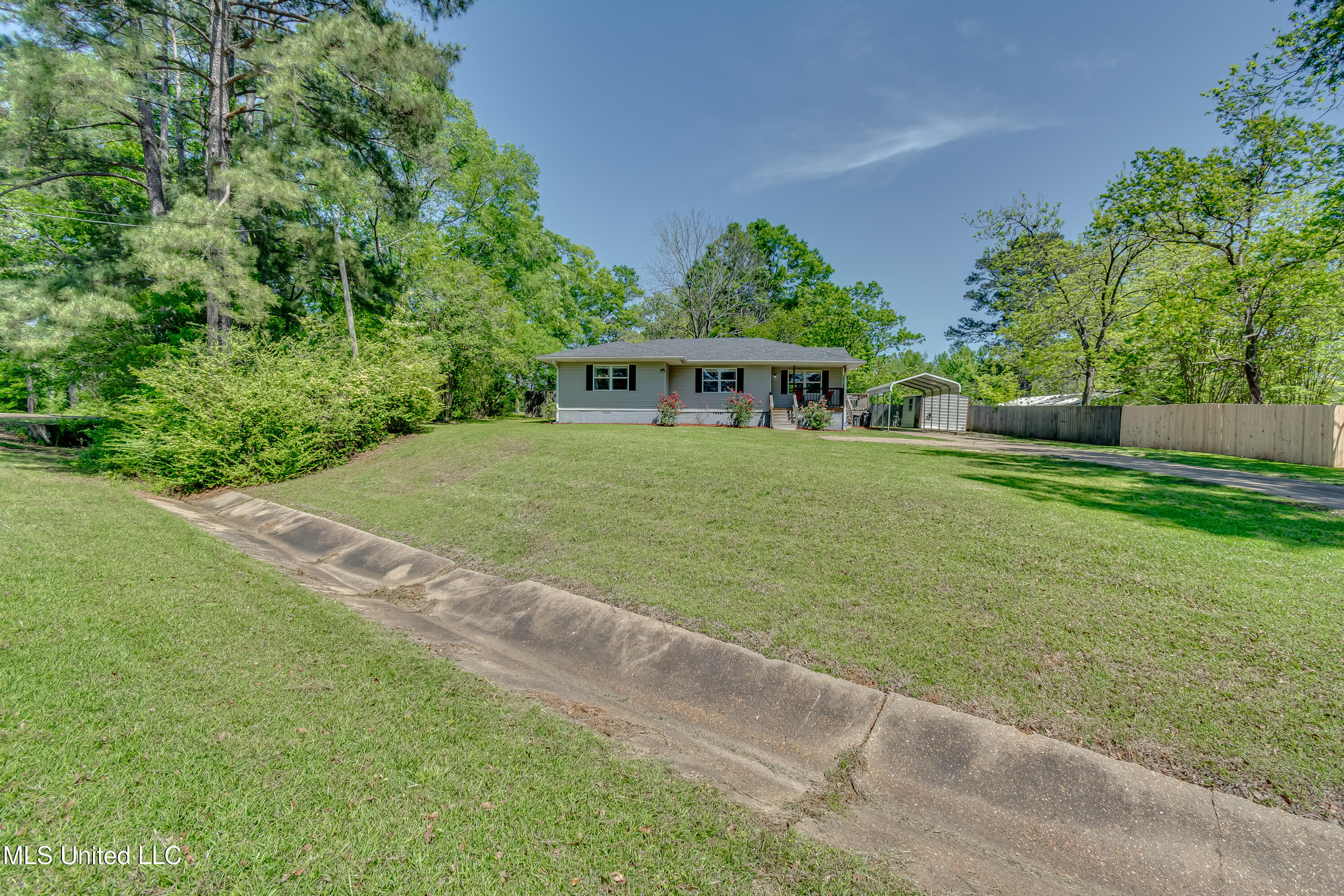 202 Trickhambridge Road, Brandon, Mississippi image 5