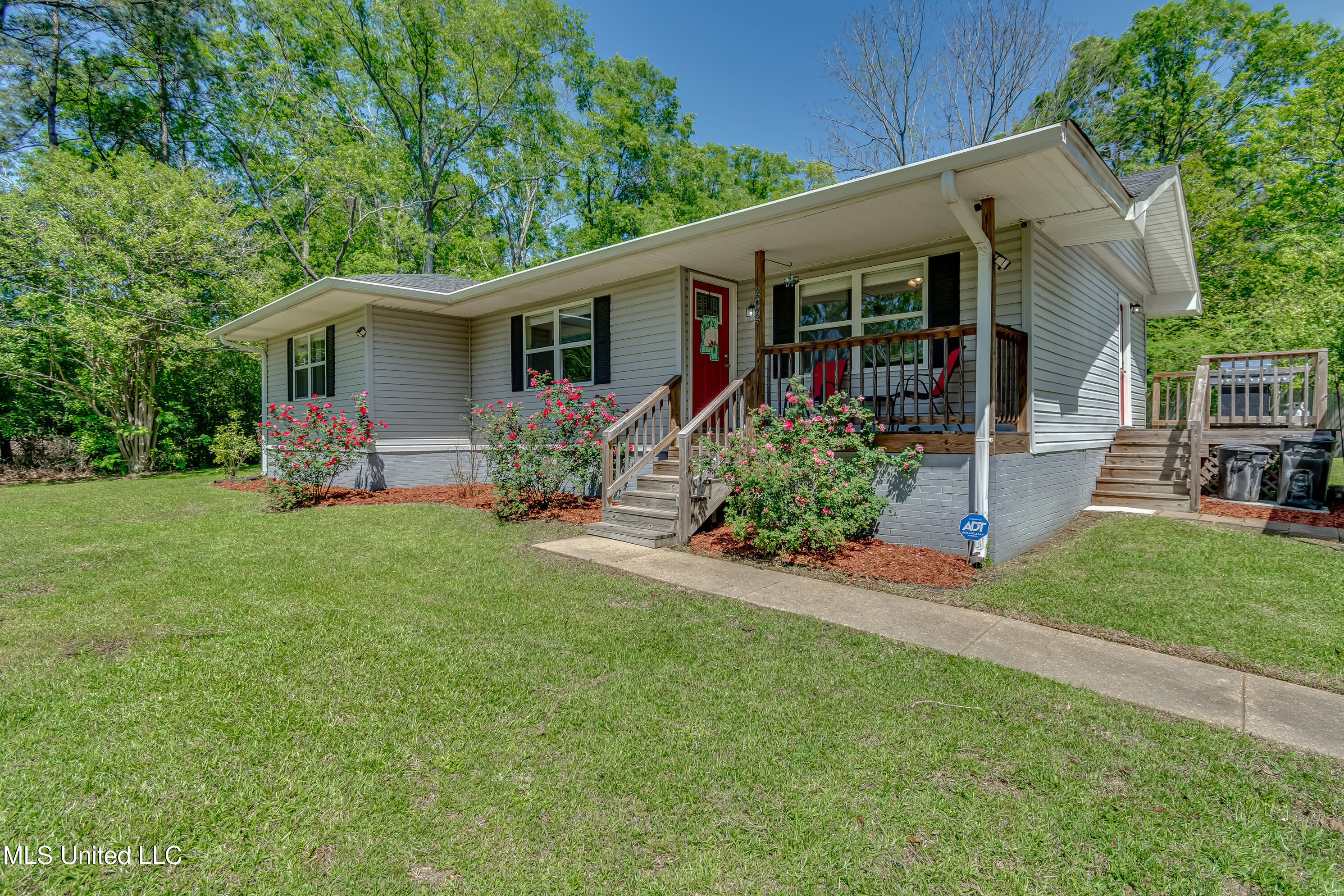 202 Trickhambridge Road, Brandon, Mississippi image 1