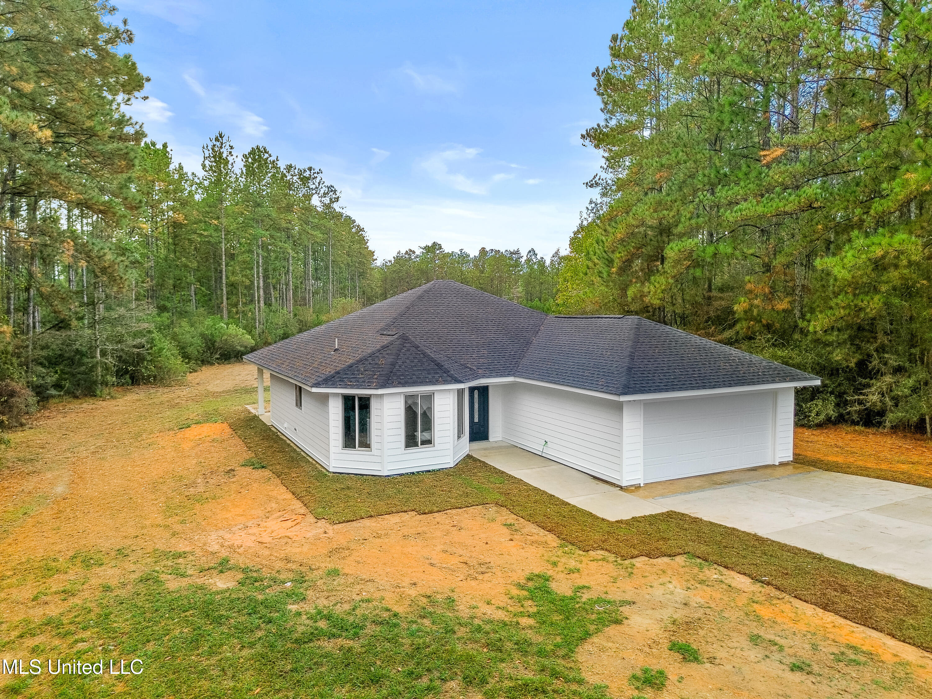 13007 Desoto Bluff Circle, Vancleave, Mississippi image 2