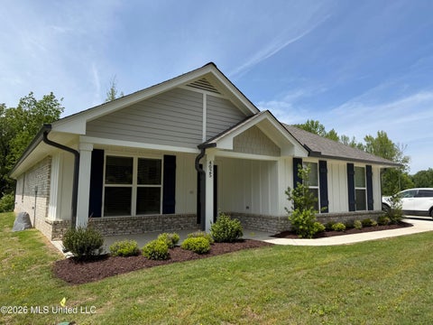 Homes For Sale - 4107 W Olivia Circle<br/> Desoto County, Olive Branch, MS 38654