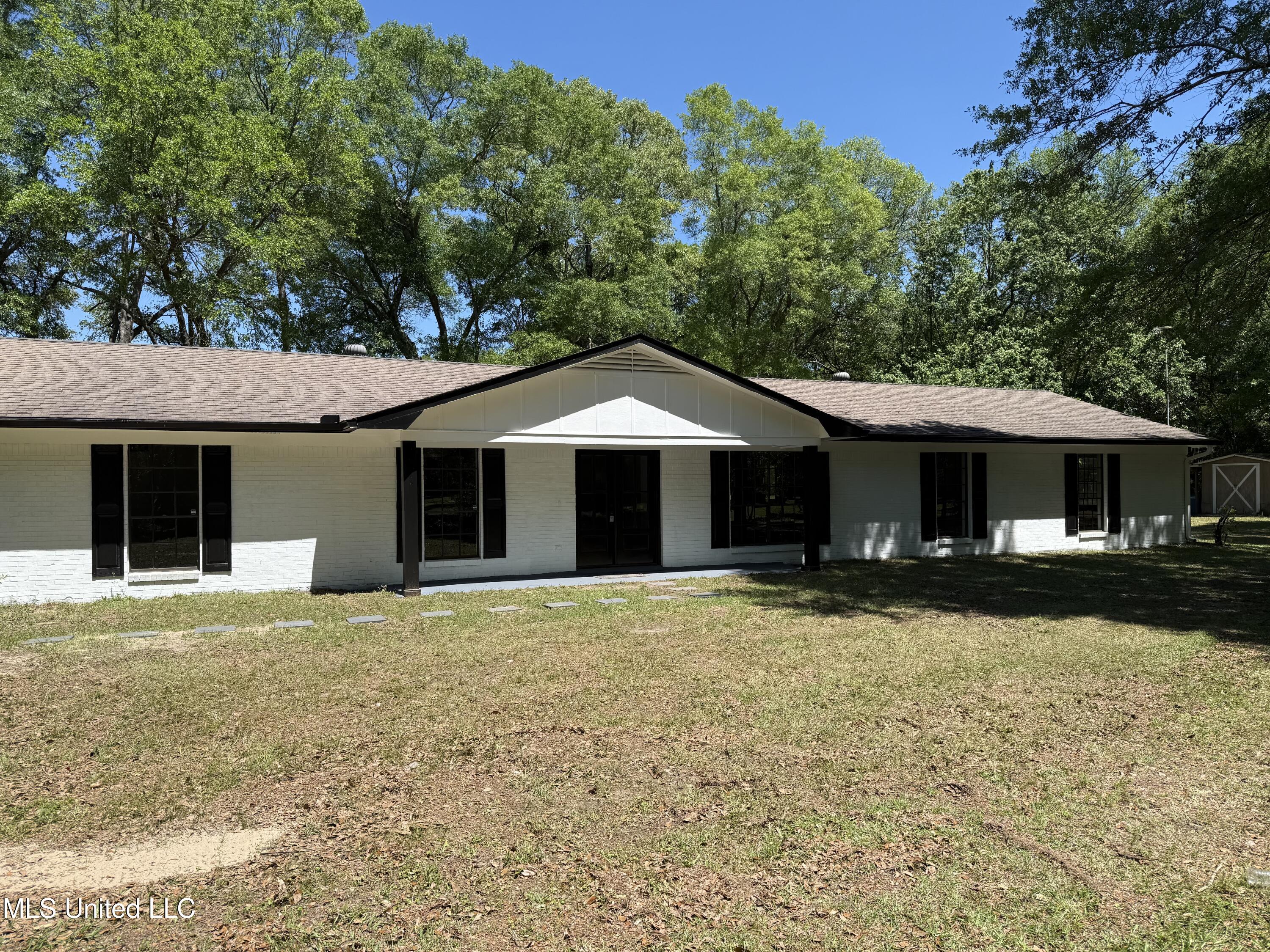 22316 Arrow Trail, Moss Point, Mississippi image 3
