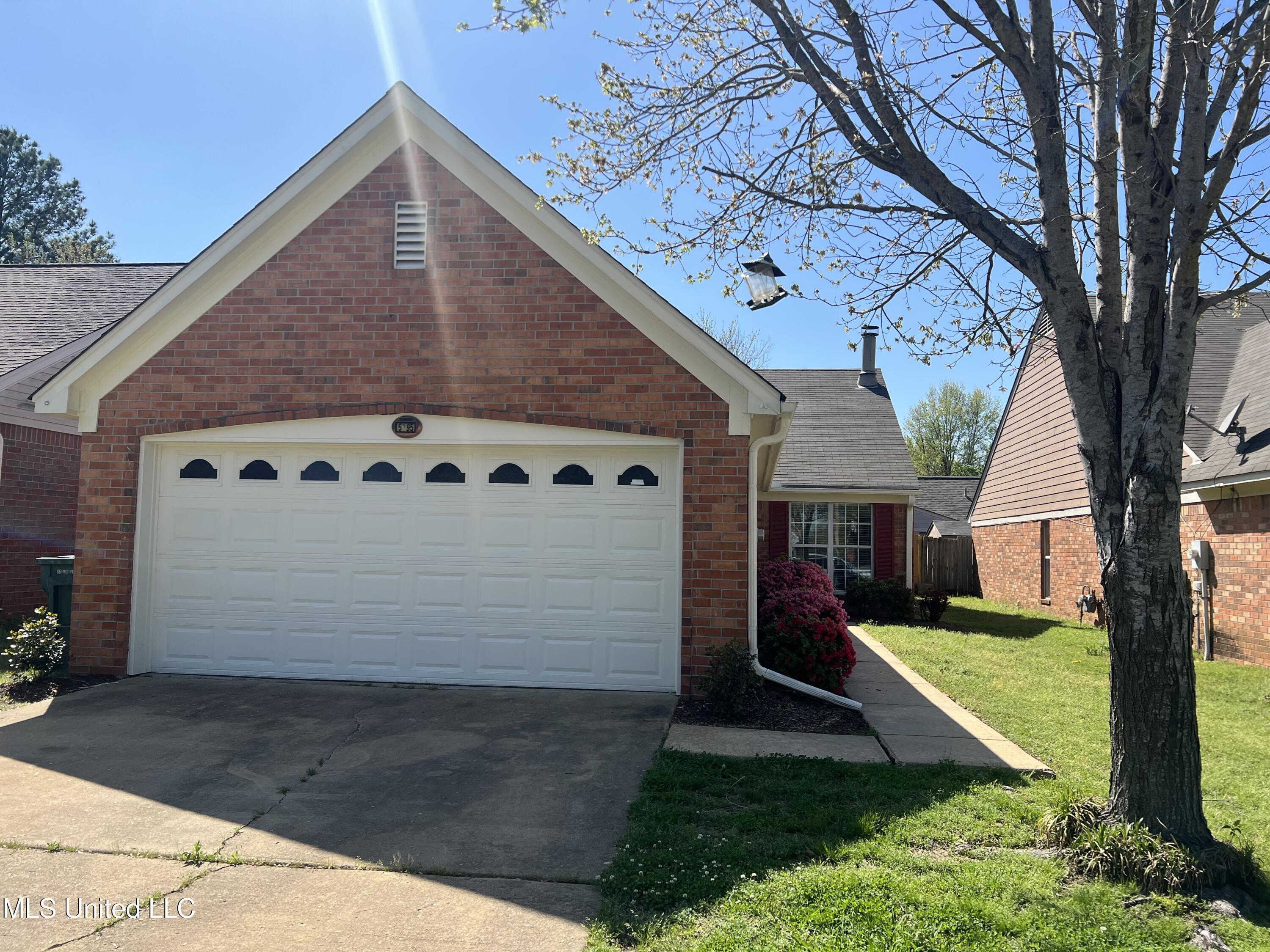 5395 Bradley Drive, Southaven, Mississippi image 1