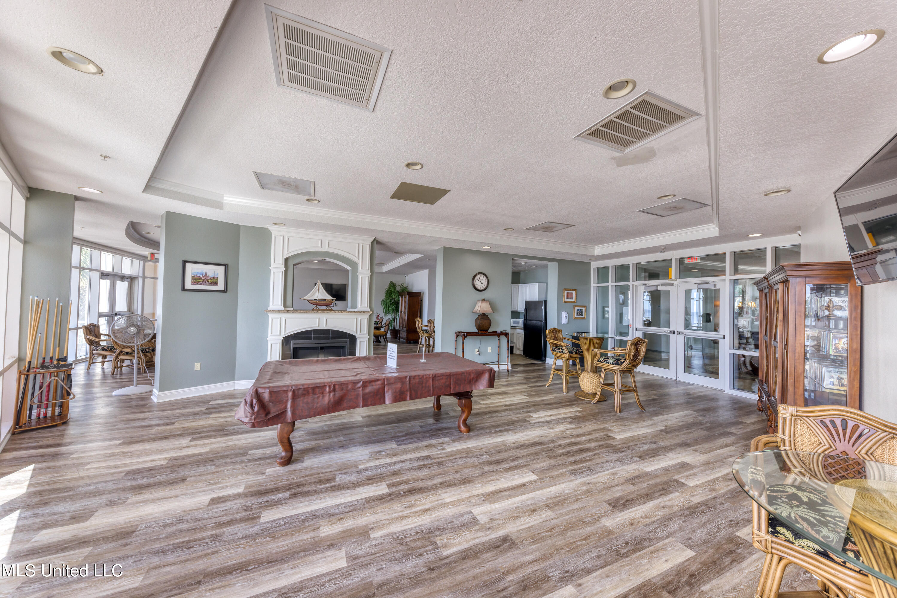 2230 Beach Drive #203, Gulfport, Mississippi image 32