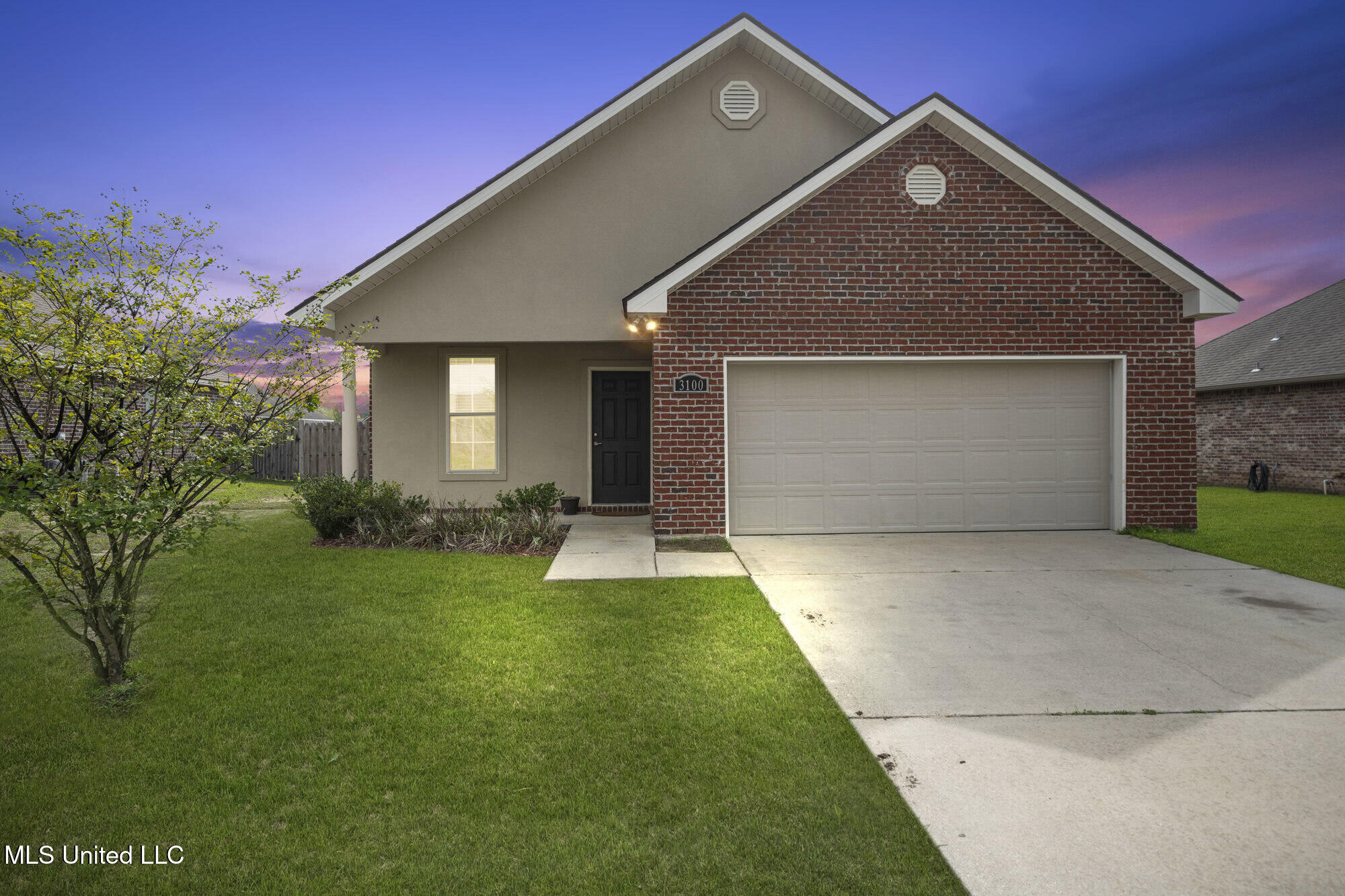 3100 Becky Street, Ocean Springs, Mississippi image 2