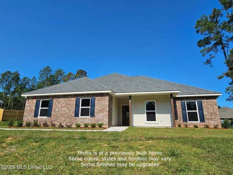 Homes For Sale - LOT 15 Chinaberry Circle<br/> Carriere, MS 39426