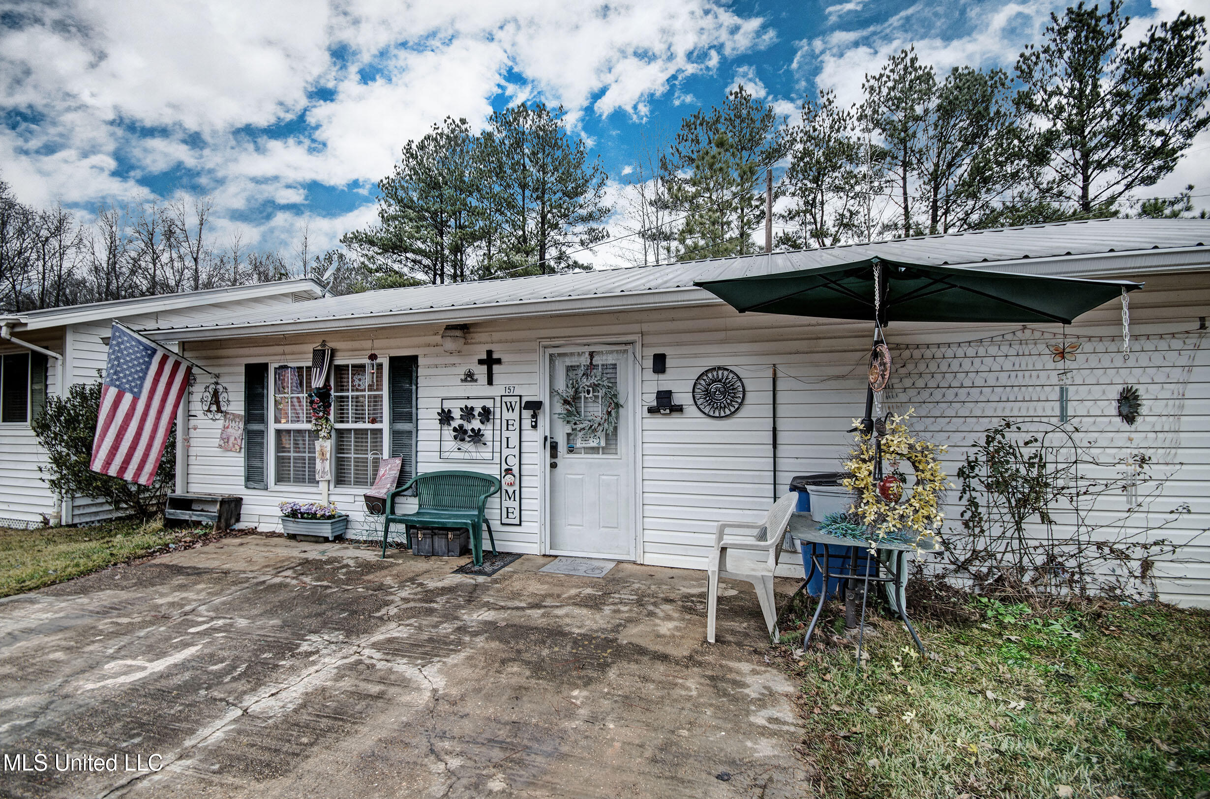 157 The North Rd Road, Florence, Mississippi image 5