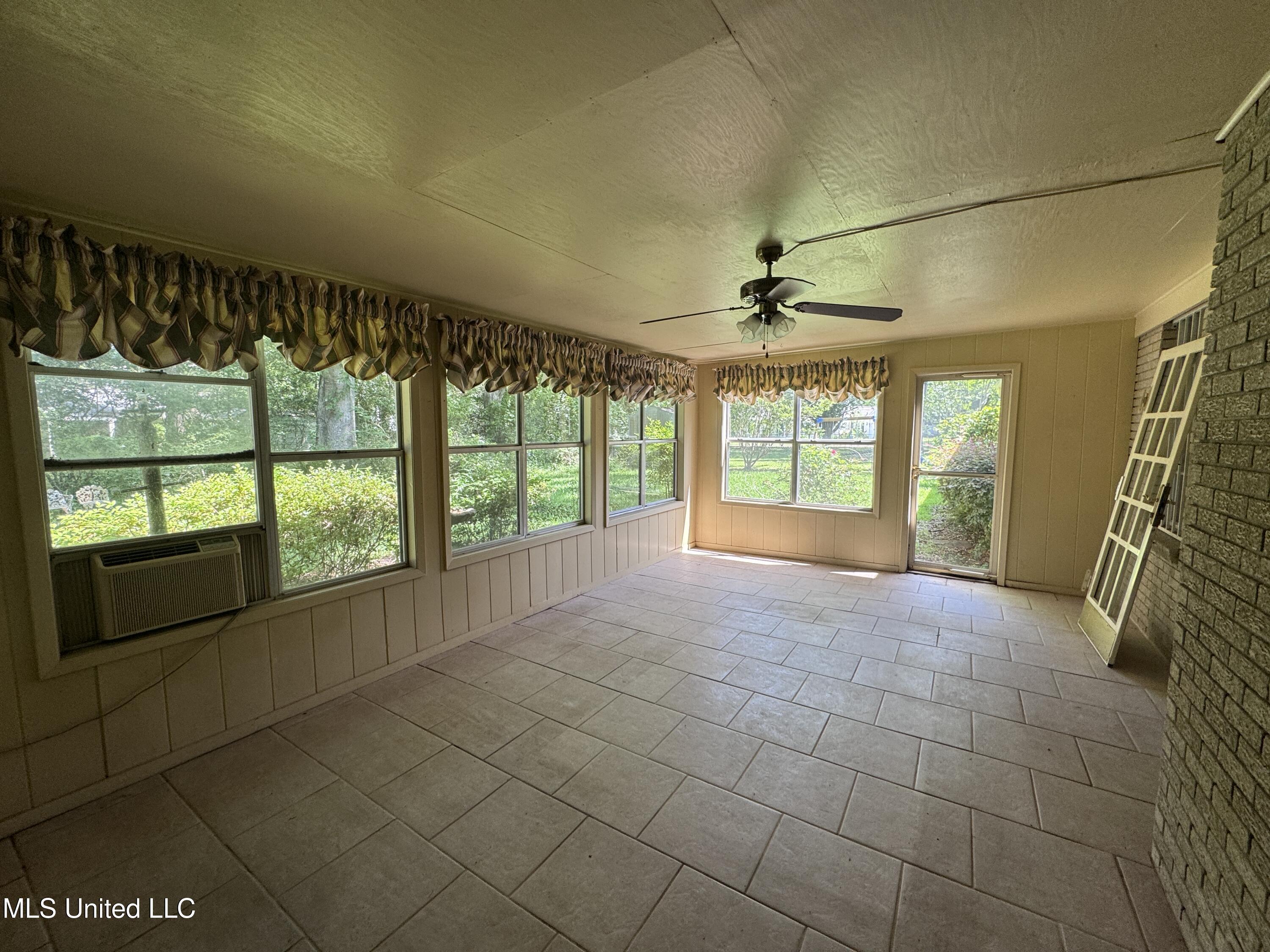 5120 Shirlwood Drive, Jackson, Mississippi image 20